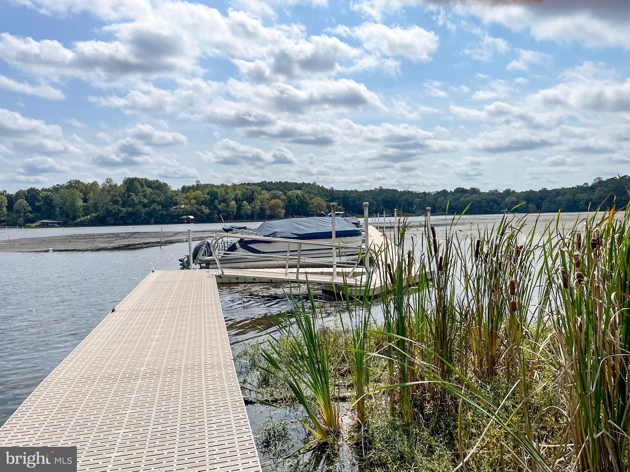LANDS END AT LAKE ANNA - Residential