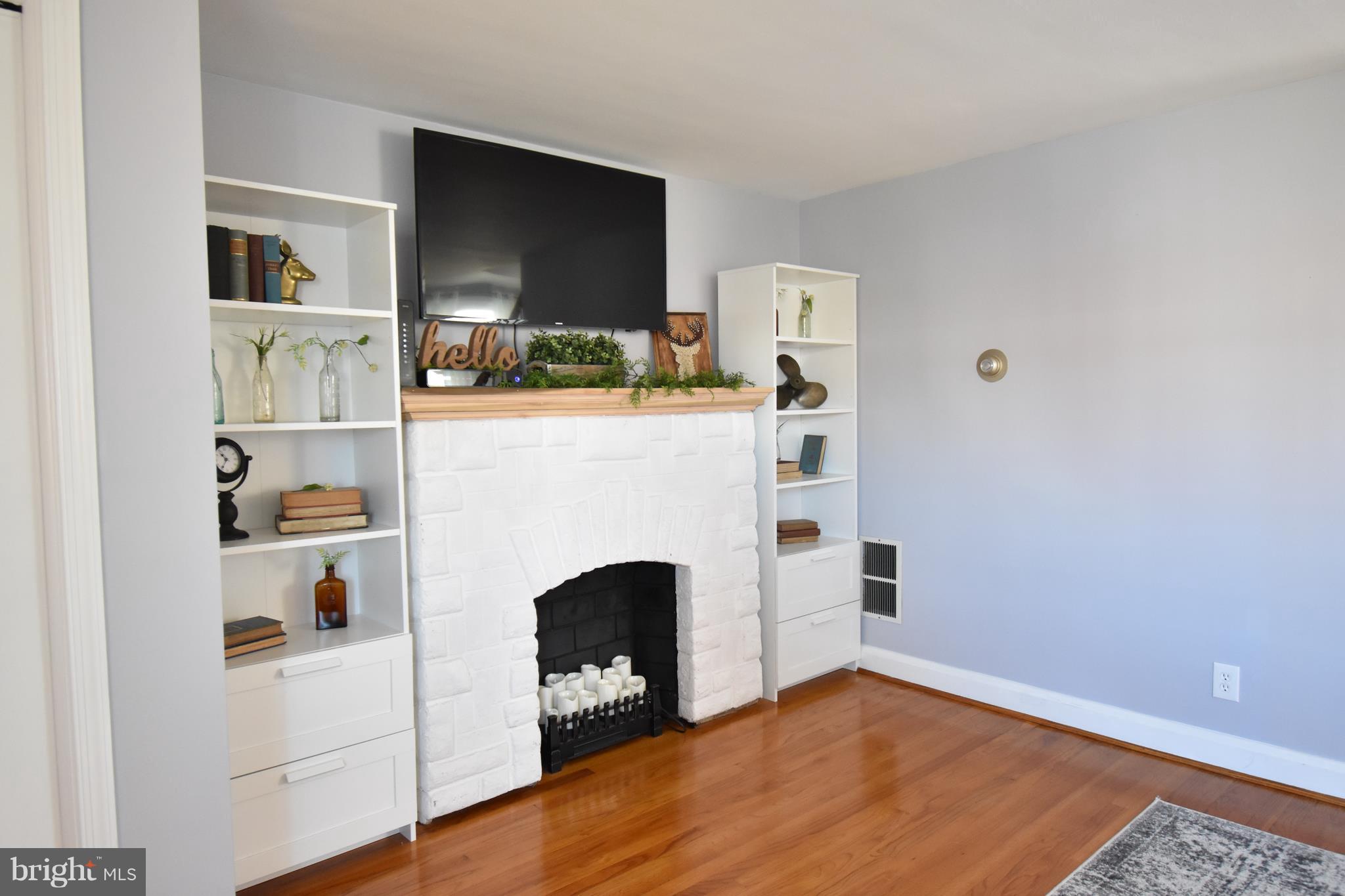 EASTFIELD - Residential