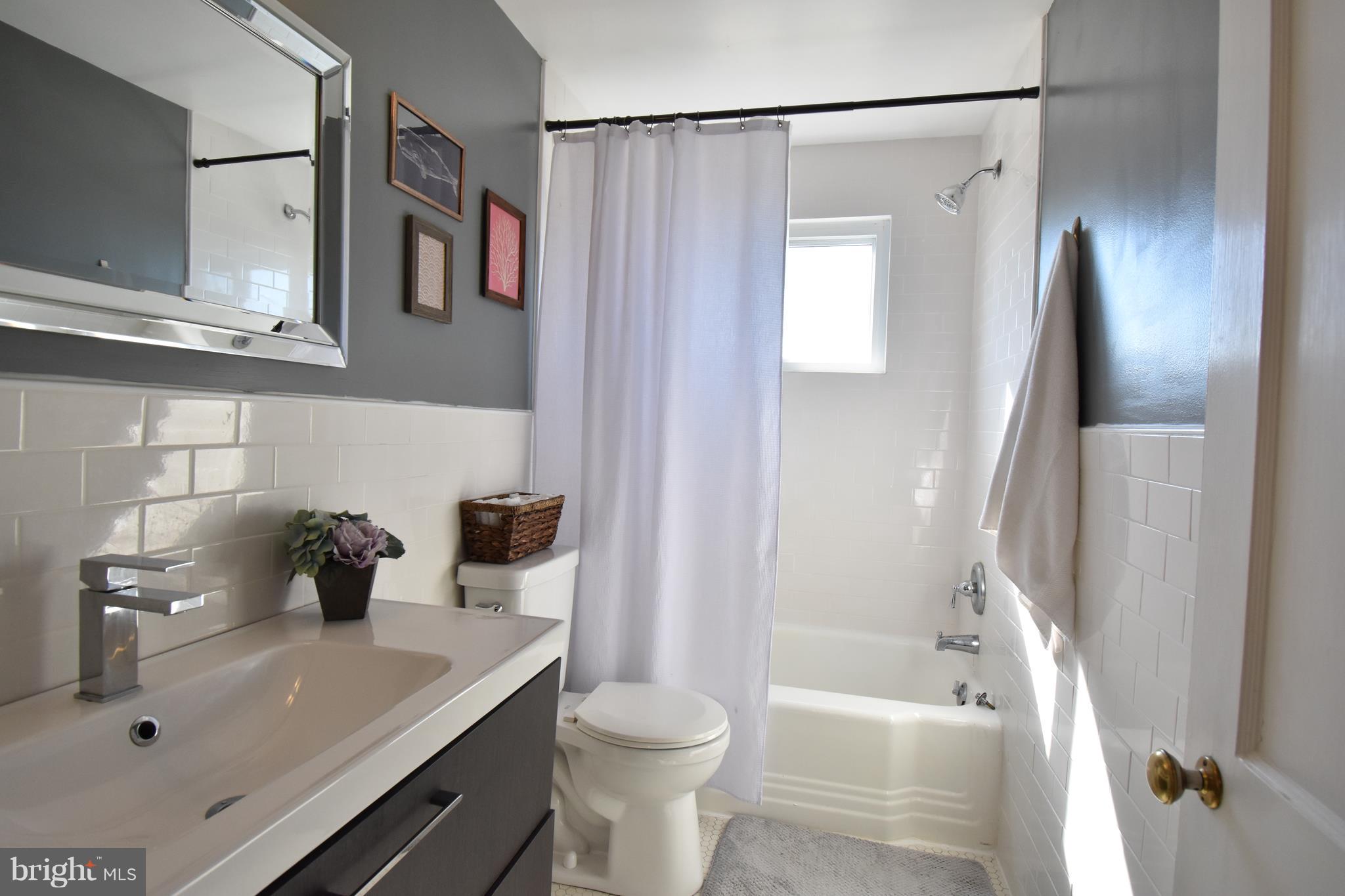 EASTFIELD - Residential