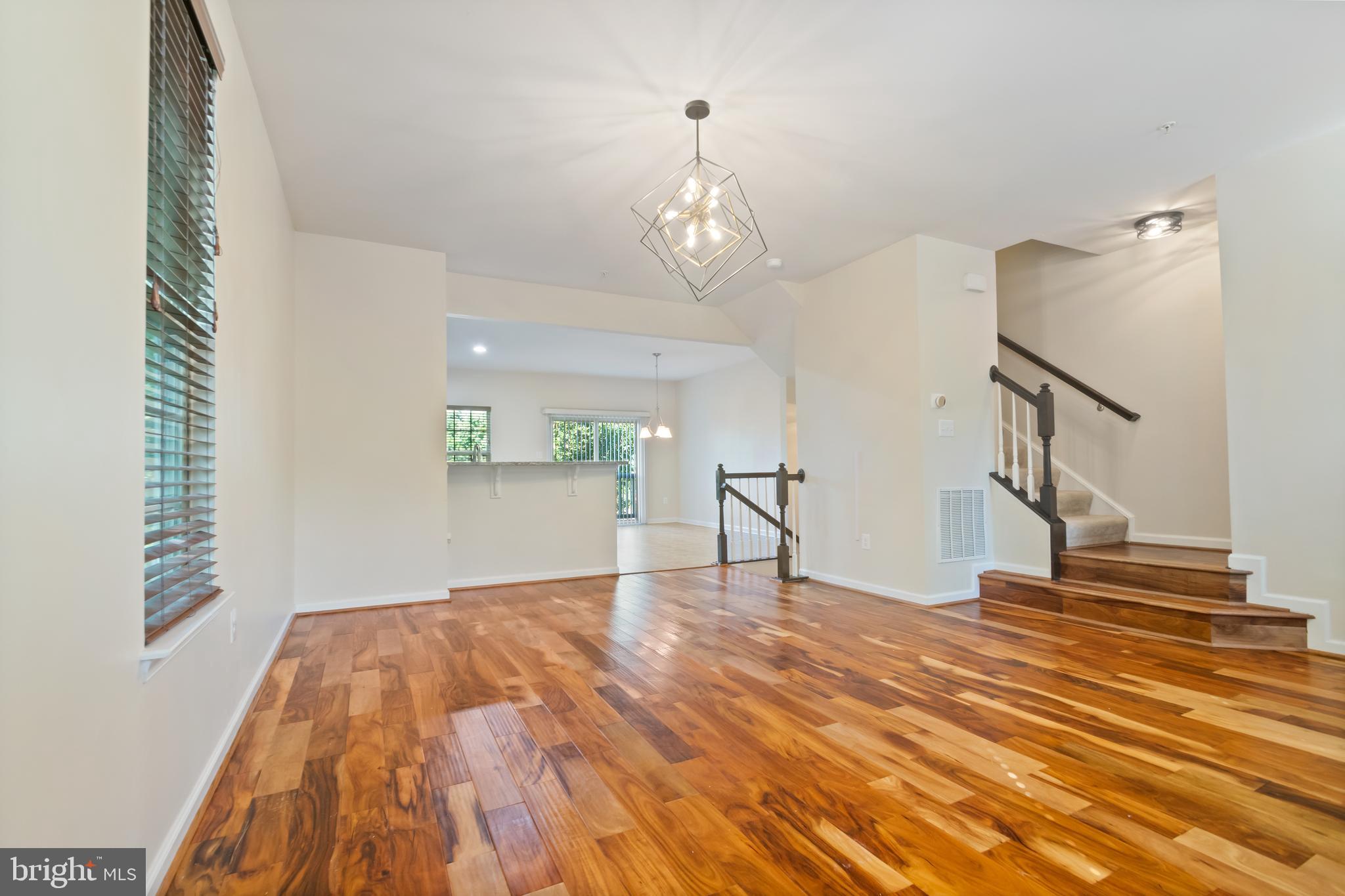 FIELDCREST GLEN - Residential