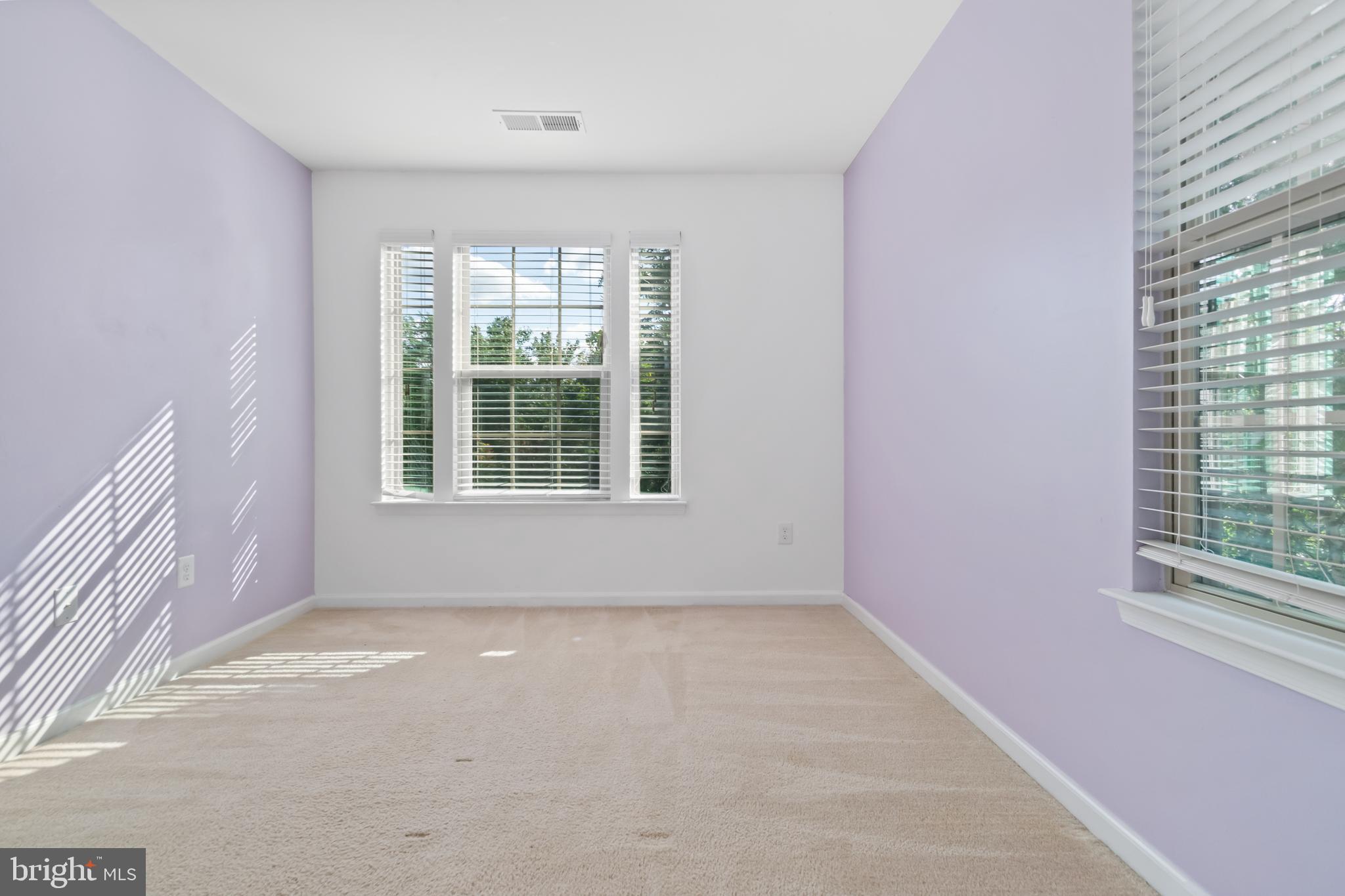 FIELDCREST GLEN - Residential