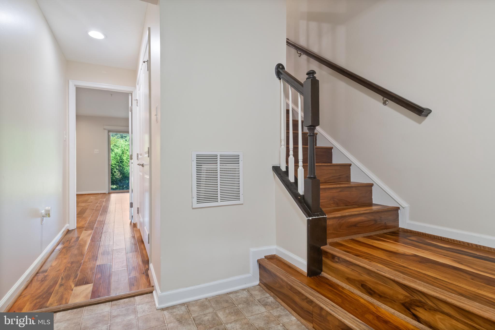 FIELDCREST GLEN - Residential