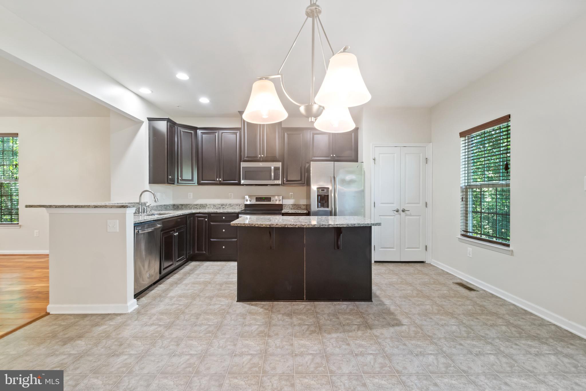 FIELDCREST GLEN - Residential