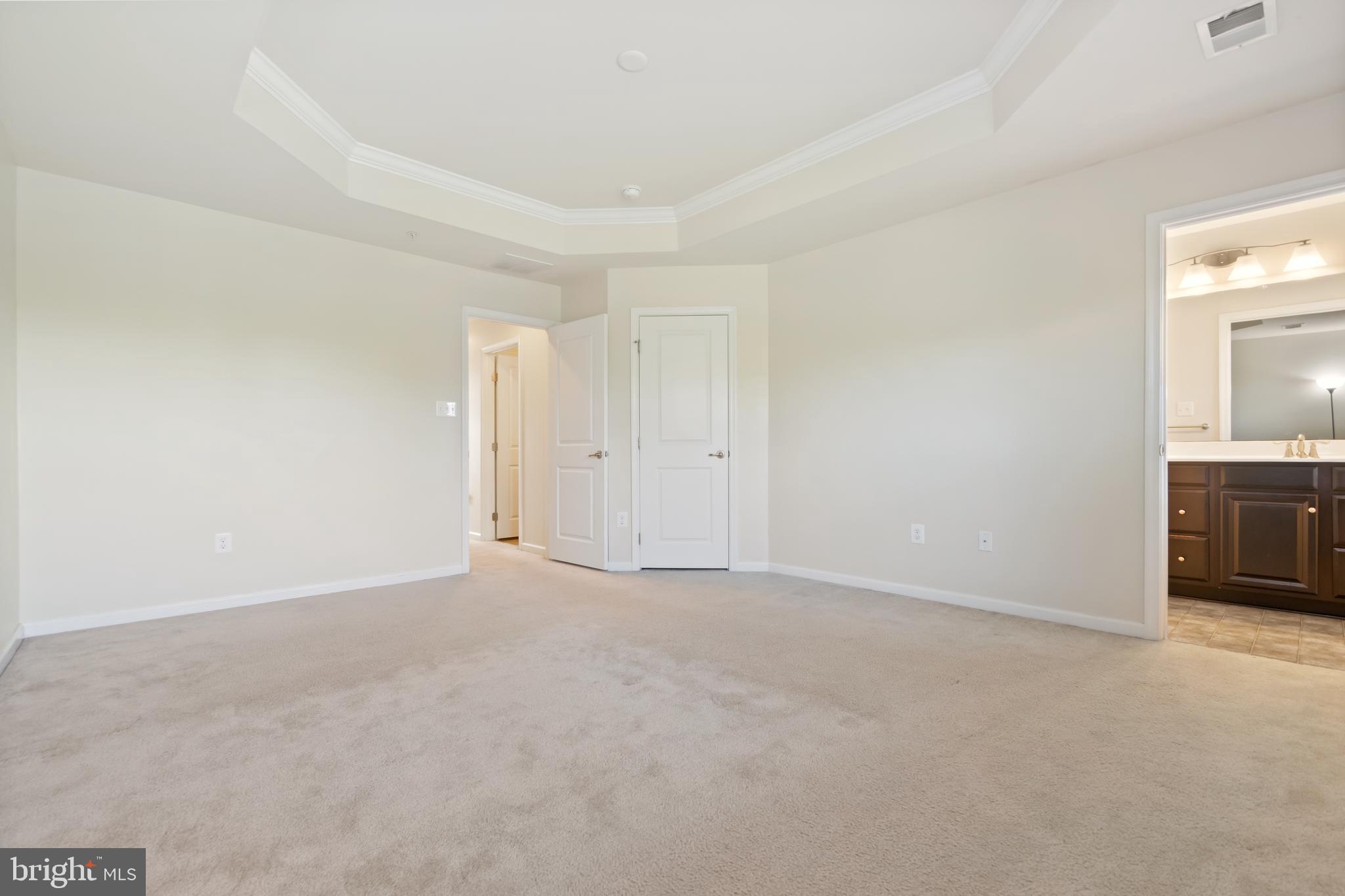 FIELDCREST GLEN - Residential