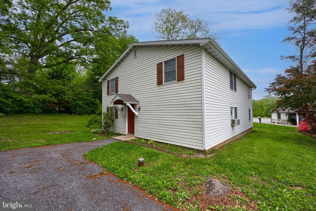 Photo of 229 Old Hershey Road, ELIZABETHTOWN, PA 17022 (MLS # PALA2087958)