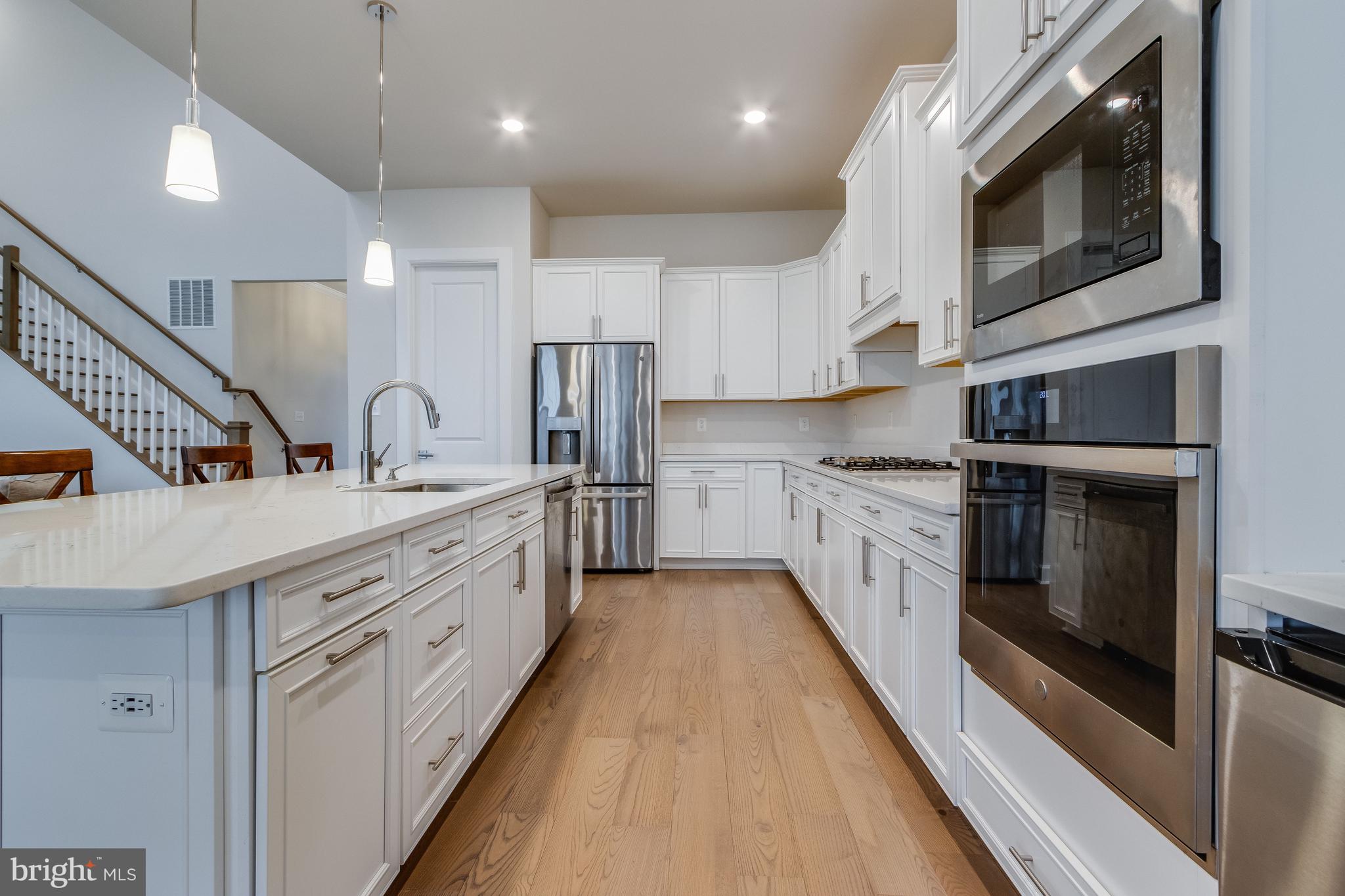 COASTAL CLUB - Residential