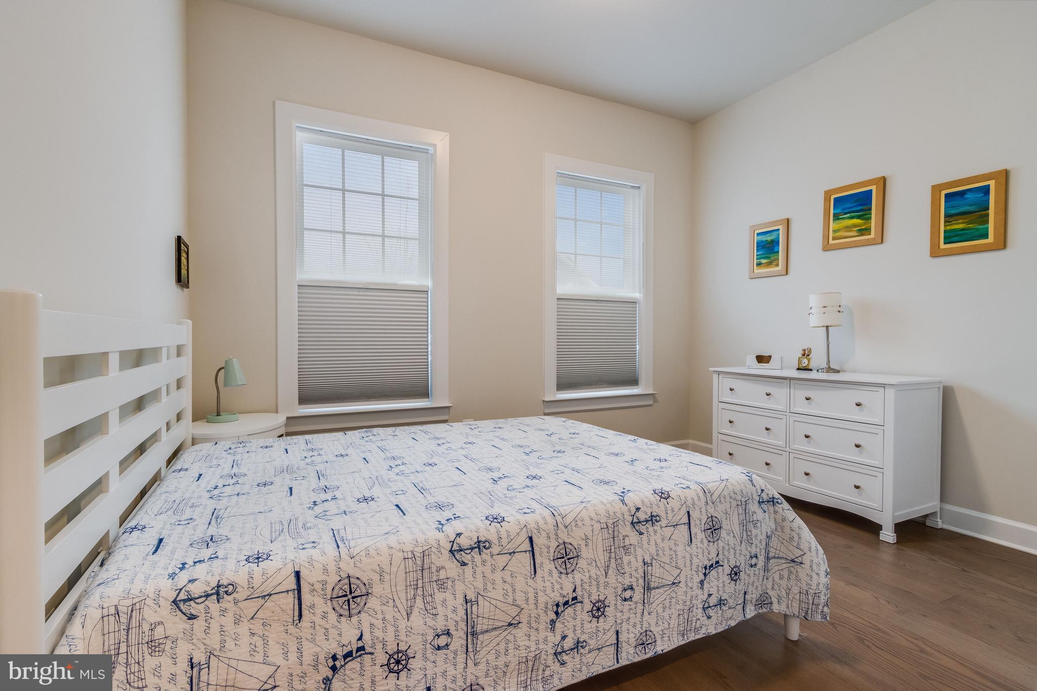 COASTAL CLUB - Residential