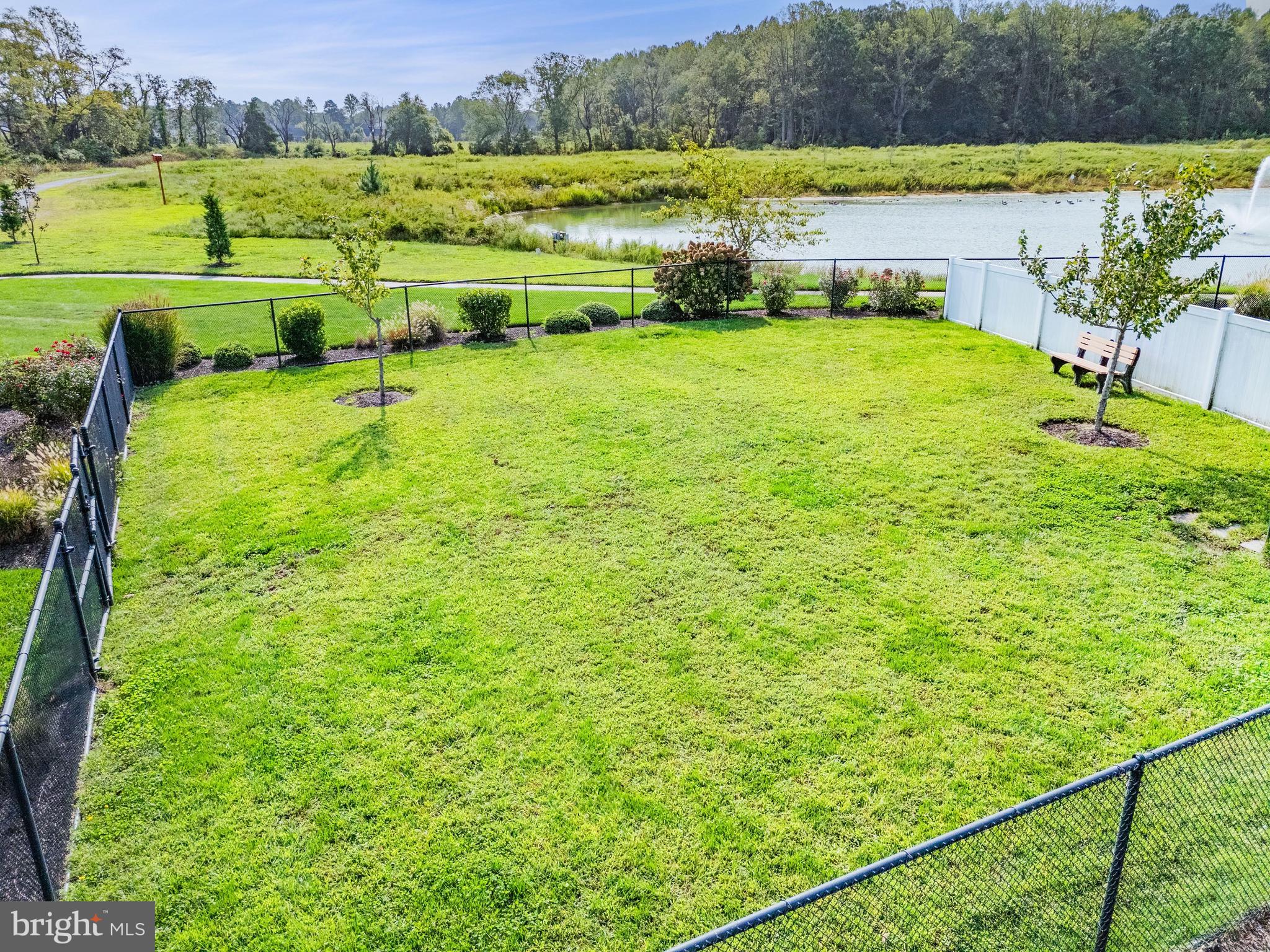 COASTAL CLUB - Residential