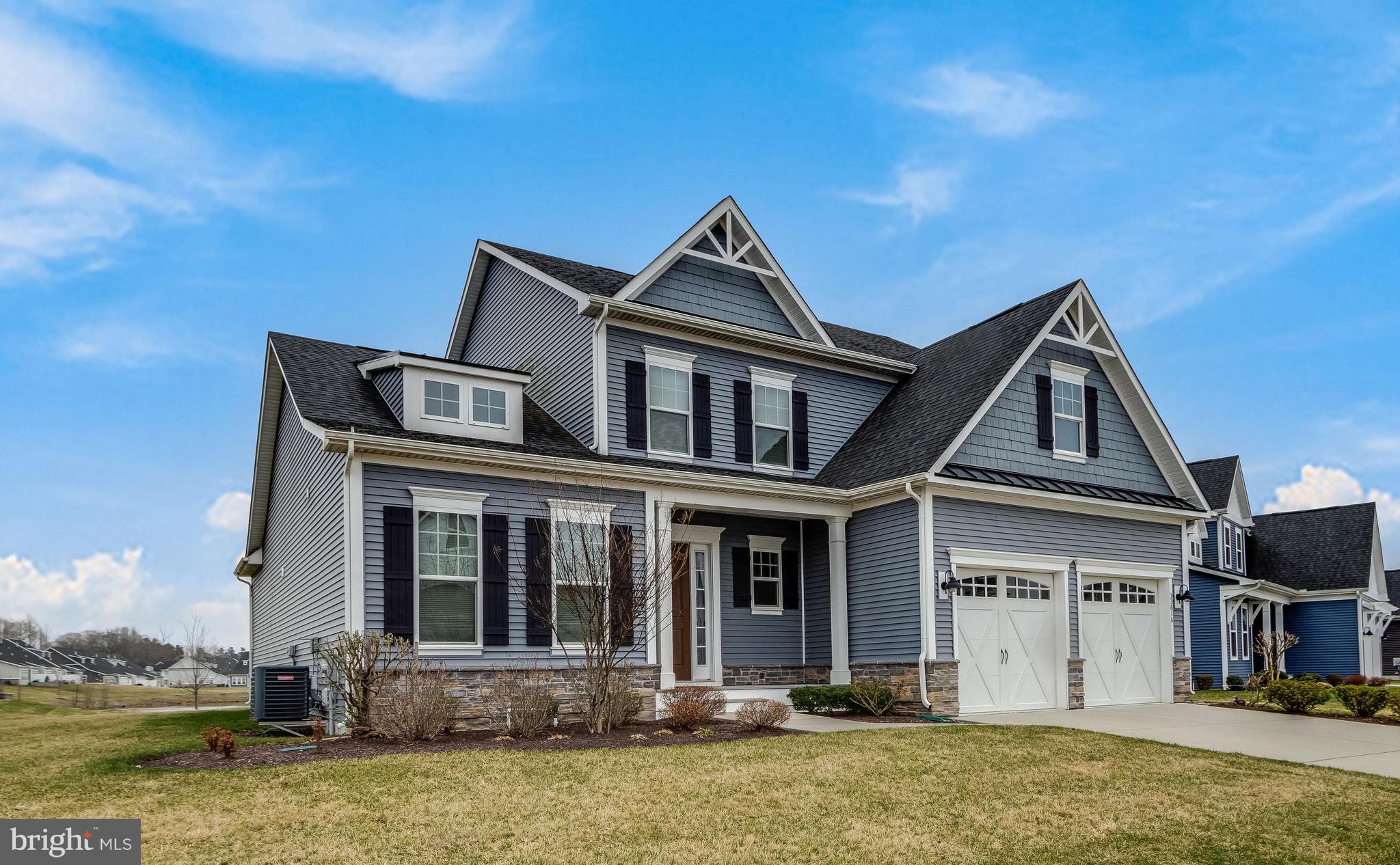 COASTAL CLUB - Residential