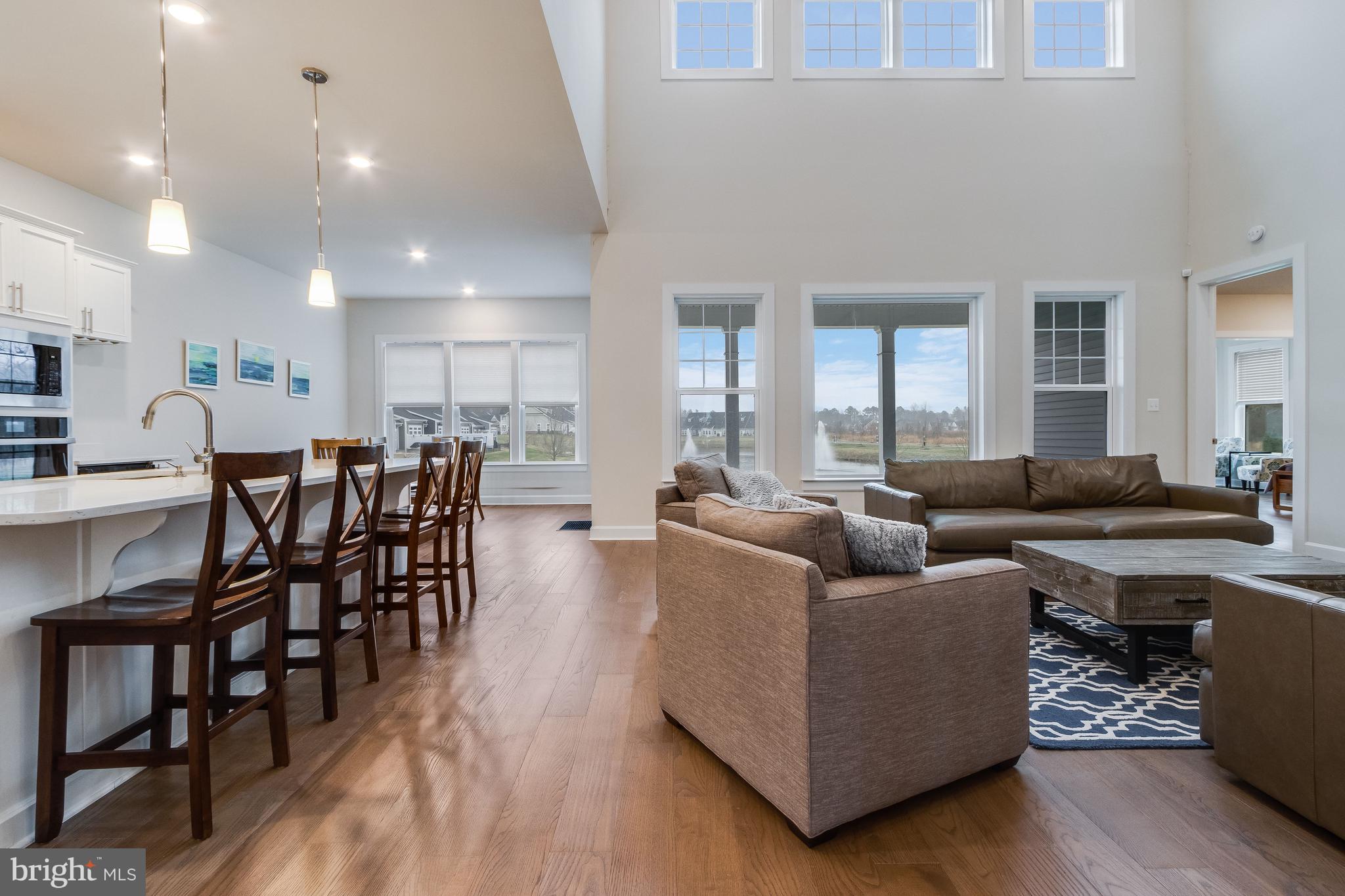 COASTAL CLUB - Residential