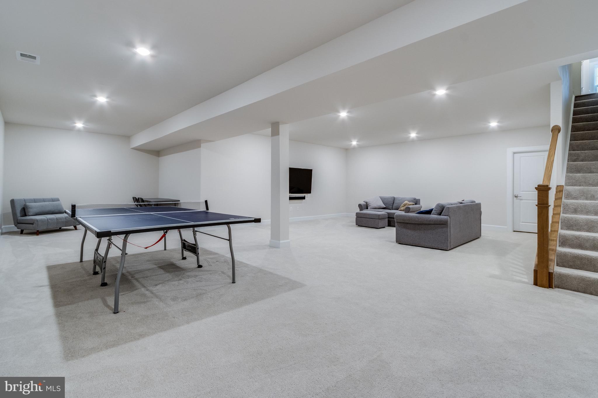 COASTAL CLUB - Residential