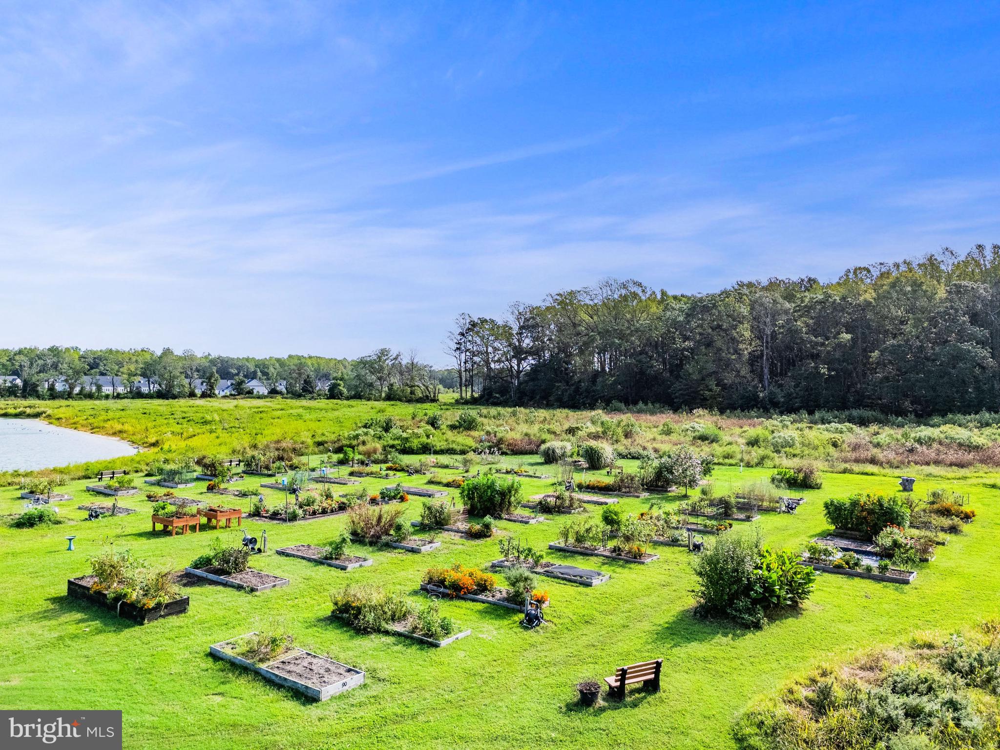 COASTAL CLUB - Residential