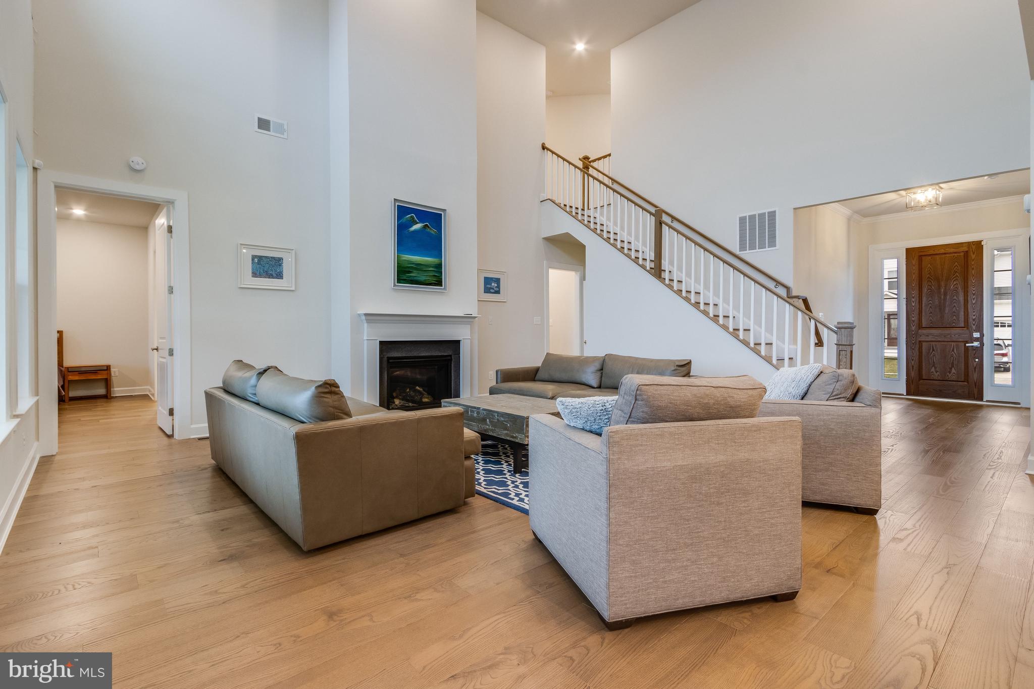 COASTAL CLUB - Residential