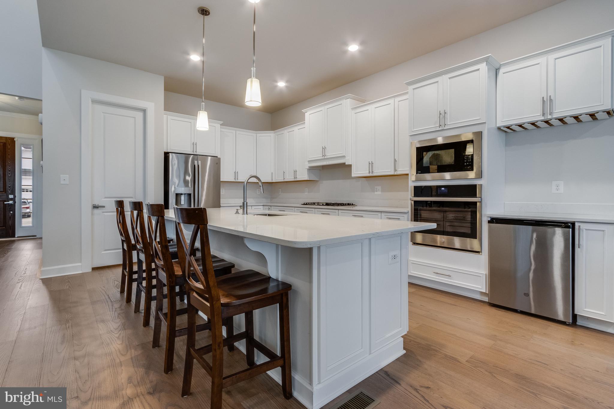 COASTAL CLUB - Residential