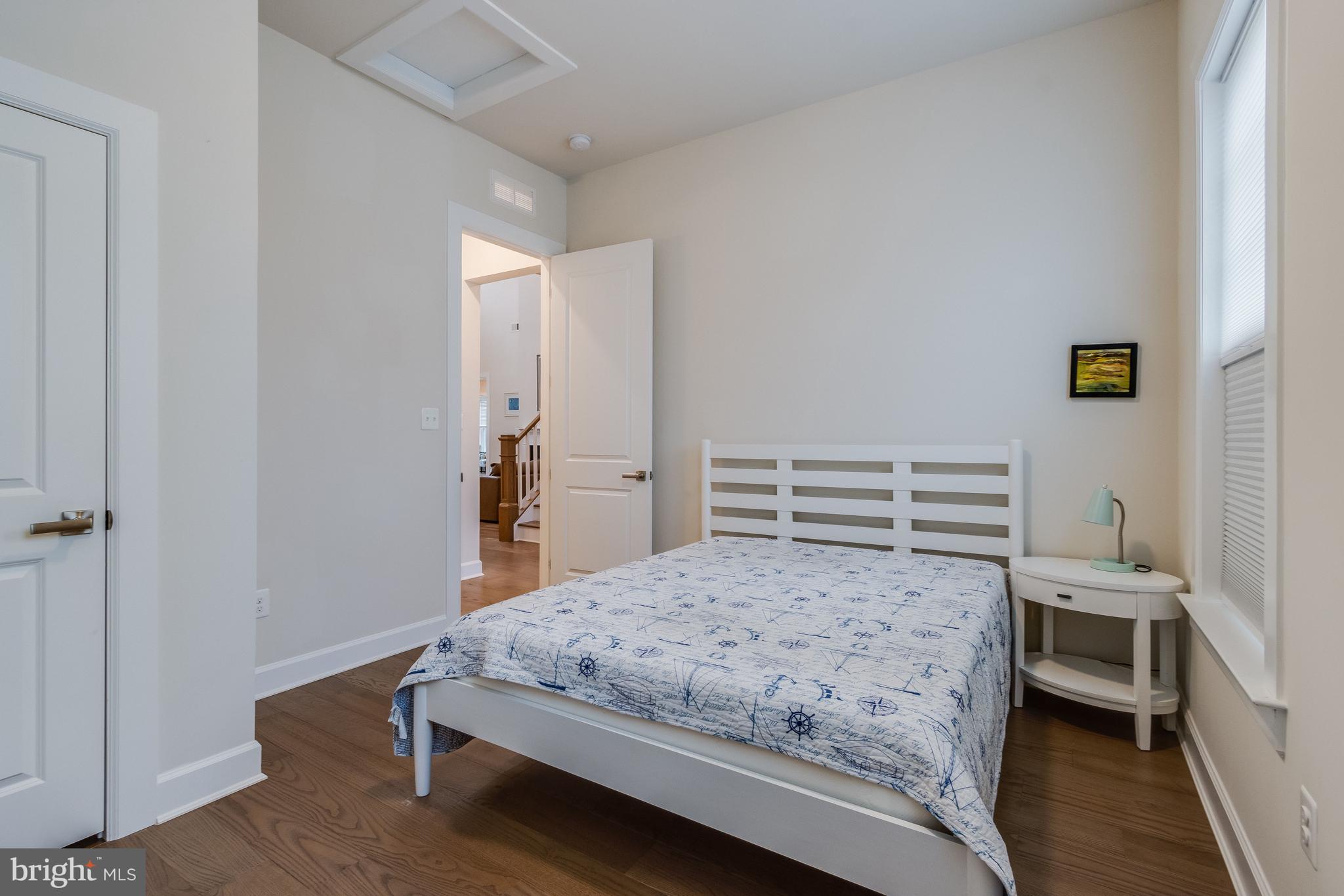 COASTAL CLUB - Residential