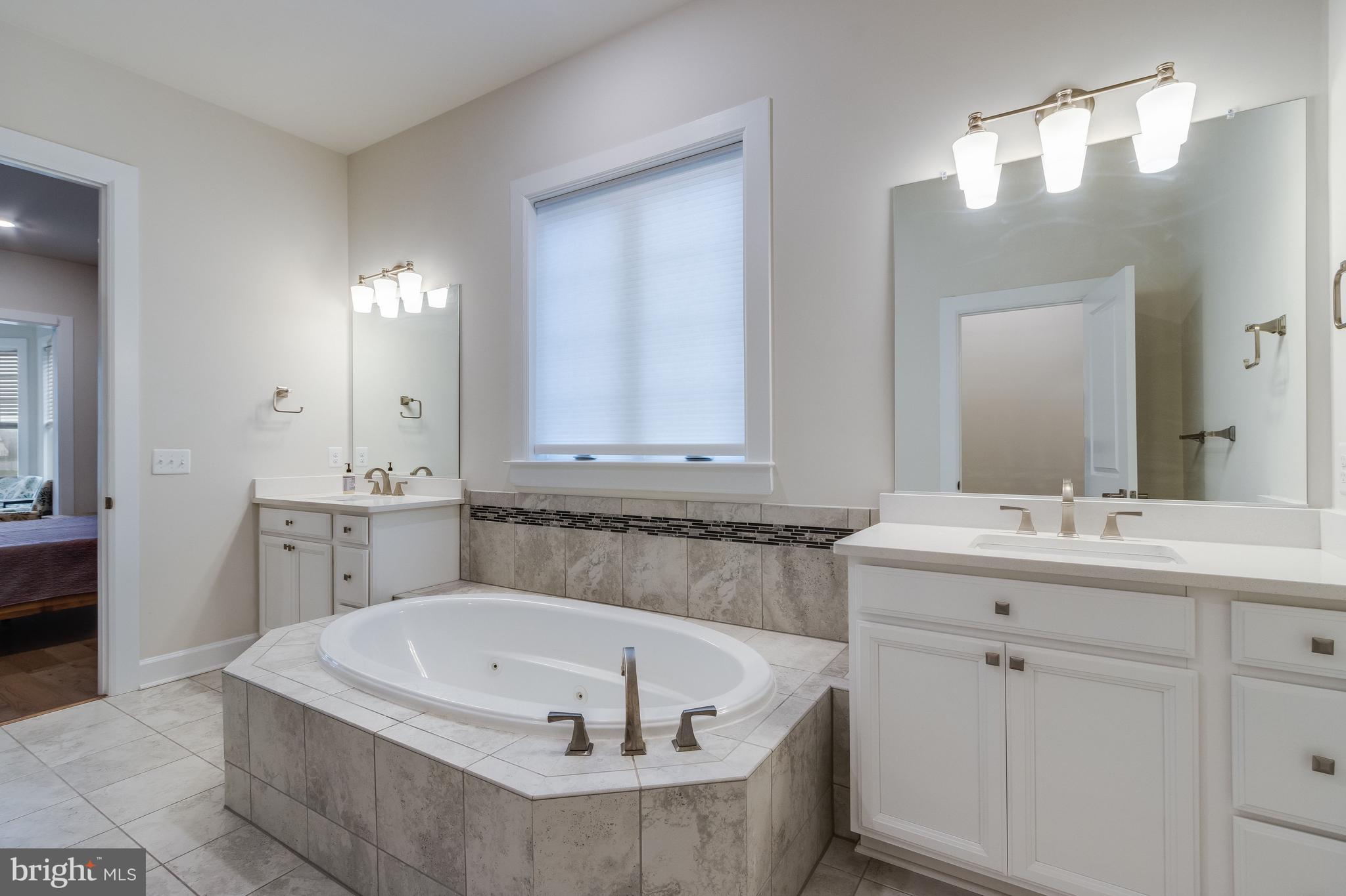 COASTAL CLUB - Residential