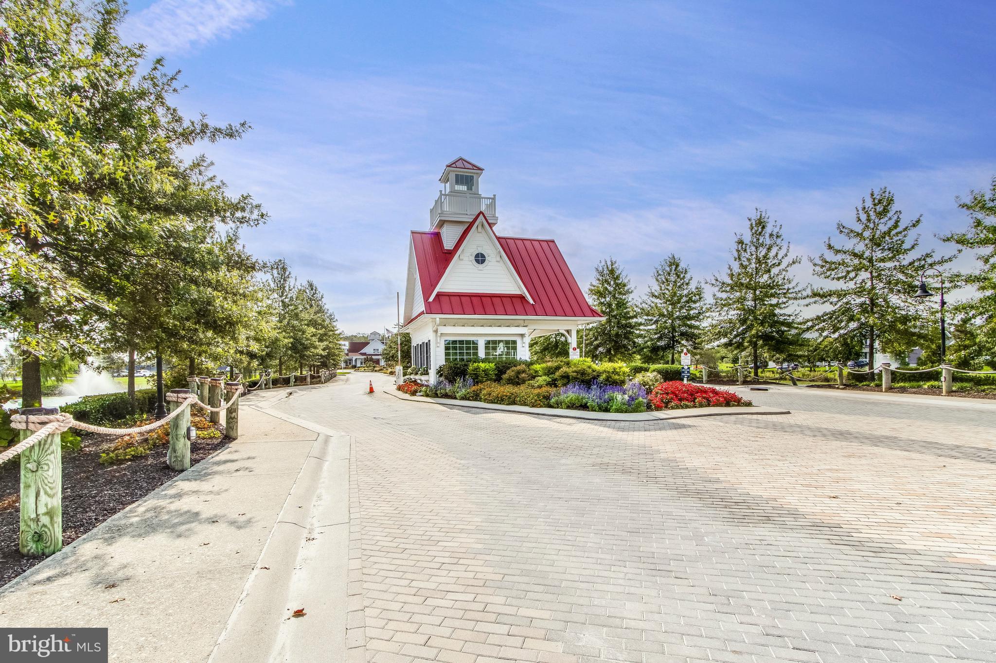 COASTAL CLUB - Residential