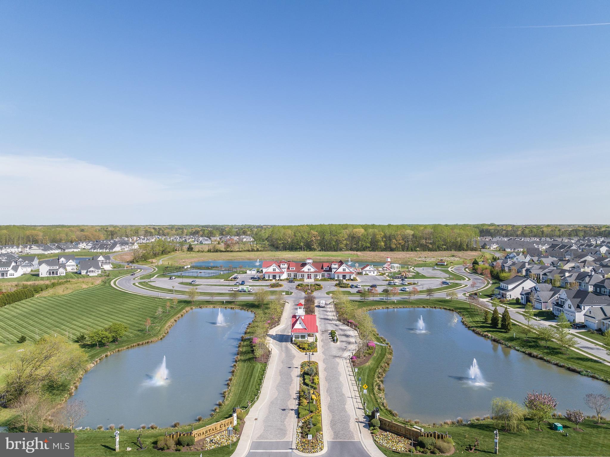 COASTAL CLUB - Residential