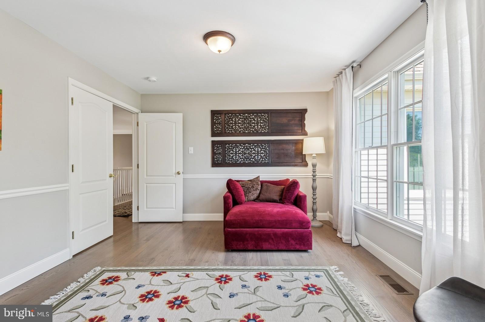 EAGLE GLENN - Residential