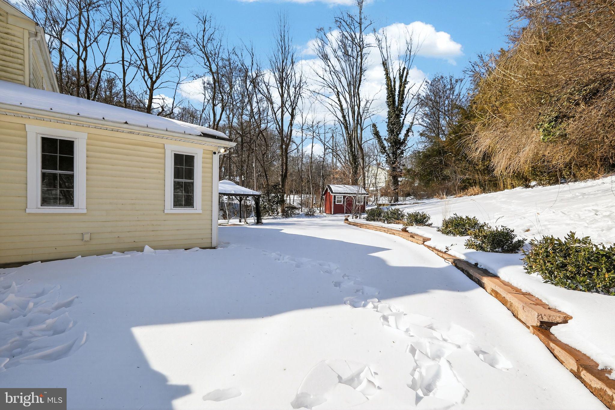 WHITFORD HILLS - Residential