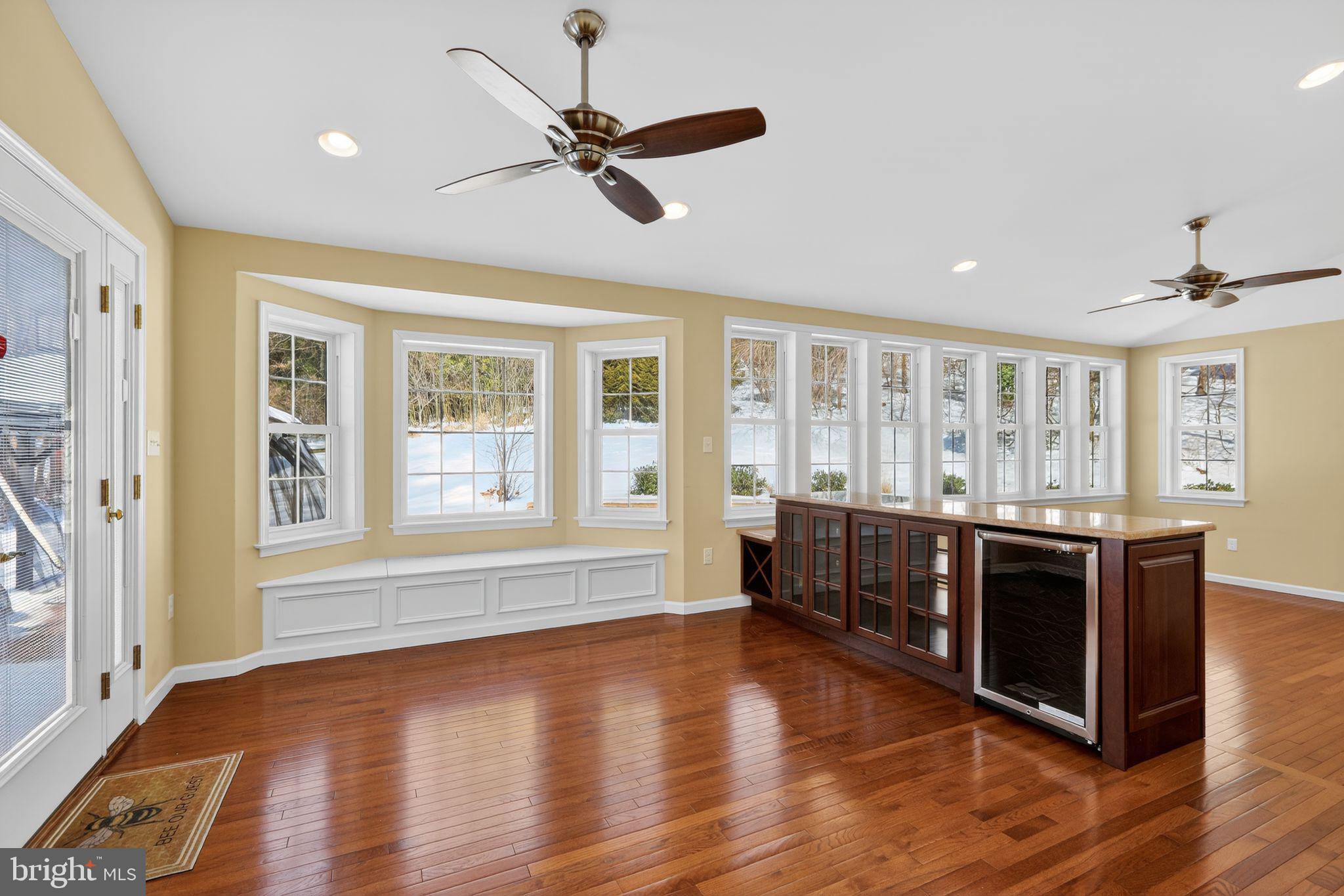 WHITFORD HILLS - Residential