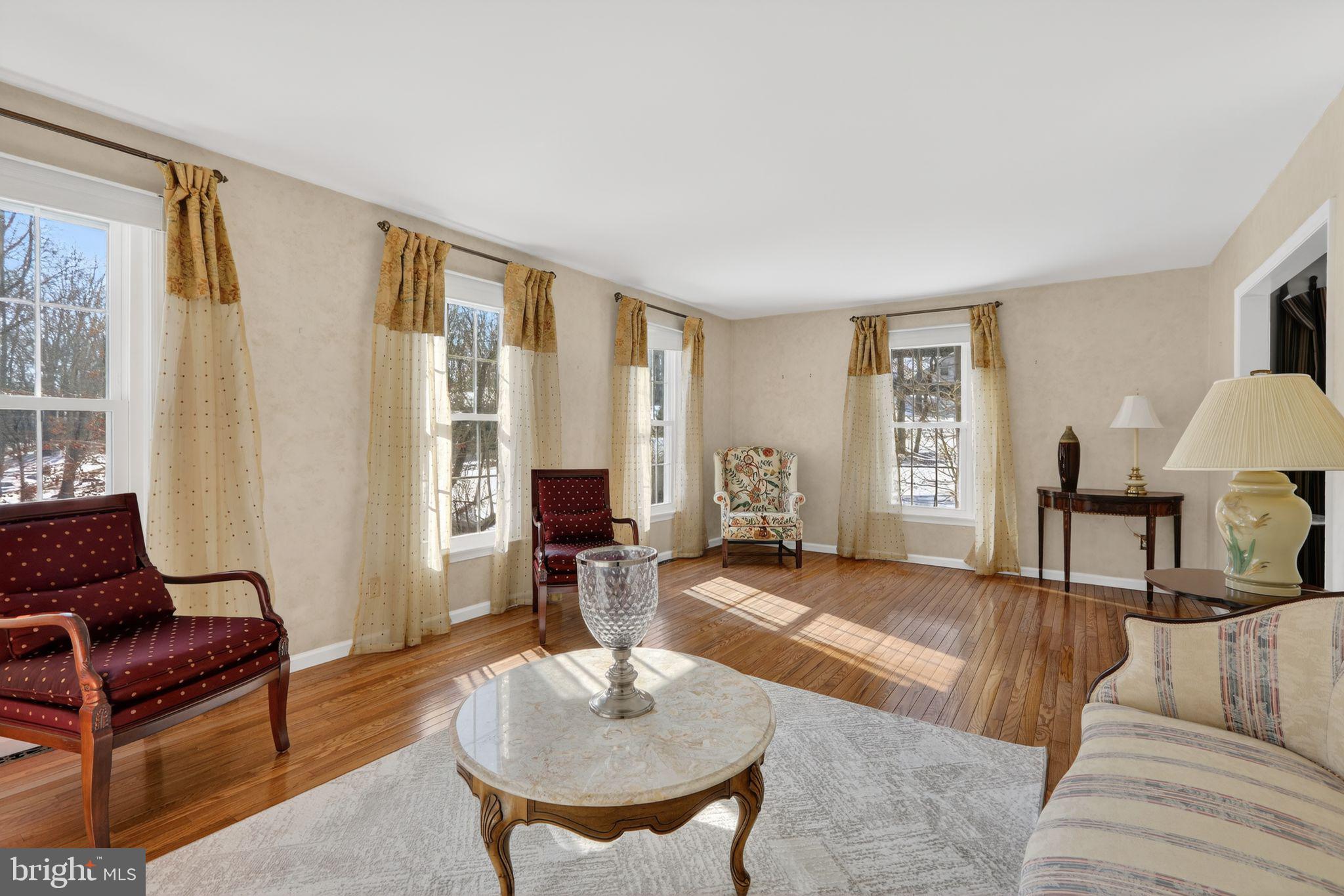 WHITFORD HILLS - Residential