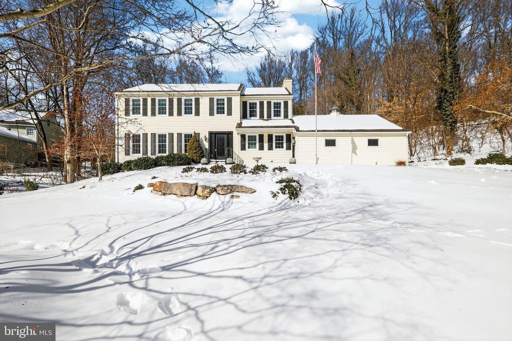 Photo of 609 Thomas Road, DOWNINGTOWN, PA 19335 (MLS # PACT2117128)