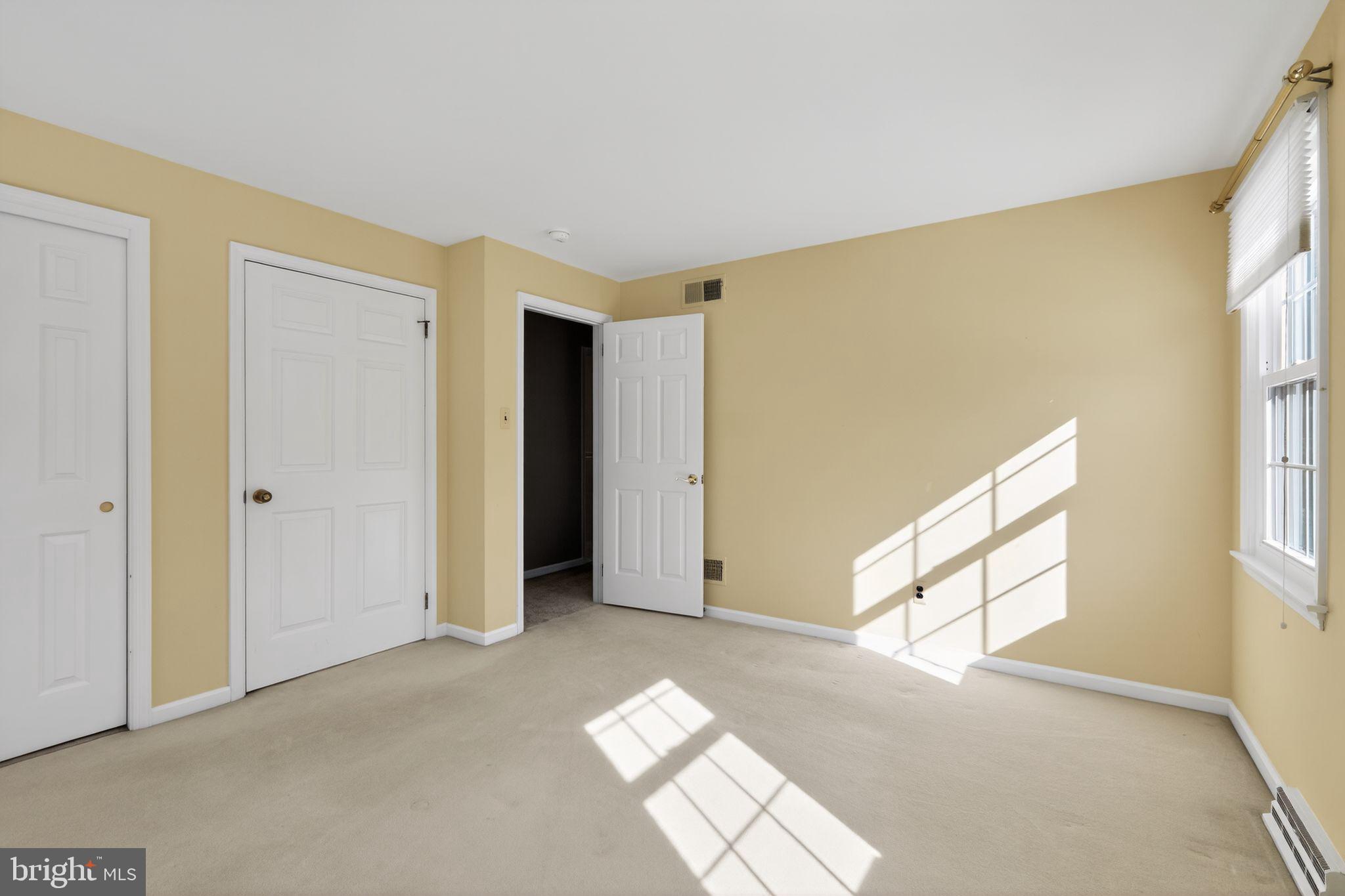 WHITFORD HILLS - Residential