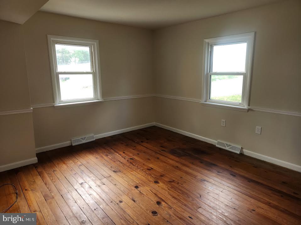 WARWICK TWP - Residential