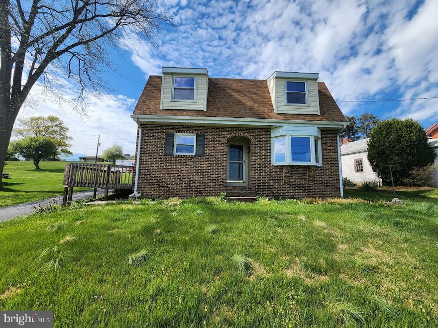 This property will be offered at Public Auction on Thursday, June 4, 2026 @ 6pm. The listing price is the opening bid only and in no way reflects the final sale price. 10% down due at auction, 2% transfer tax to be paid by the purchaser, real estate taxes prorated. This four-bedroom home is set on a deep, spacious lot showcasing gorgeous views of both the north and south, all while offering convenient access to downtown Lititz and Routes 772, 222, and 272. The interior has been thoughtfully renovated by four contractors, featuring updated hardware, fixtures, and lighting, along with improvements throughout including the first-floor bathroom, flooring, paint, ceilings, and trim—creating a refreshed, move-in-ready feel with quality finishes throughout. The main floor includes a cozy living room, an eat-in kitchen, an additional family room, a bedroom, and a full bathroom with laundry. Upstairs, you’ll find three bedrooms, an office space, and a full bathroom. A standout feature of the property is the second-floor bank barn, offering exceptional character and versatile potential. Additional amenities include an unfinished basement and a two-story detached garage with second-floor garage door access. With its deep lot, stunning views, and extensive renovations, this property offers space, function, and opportunity for its next owner.