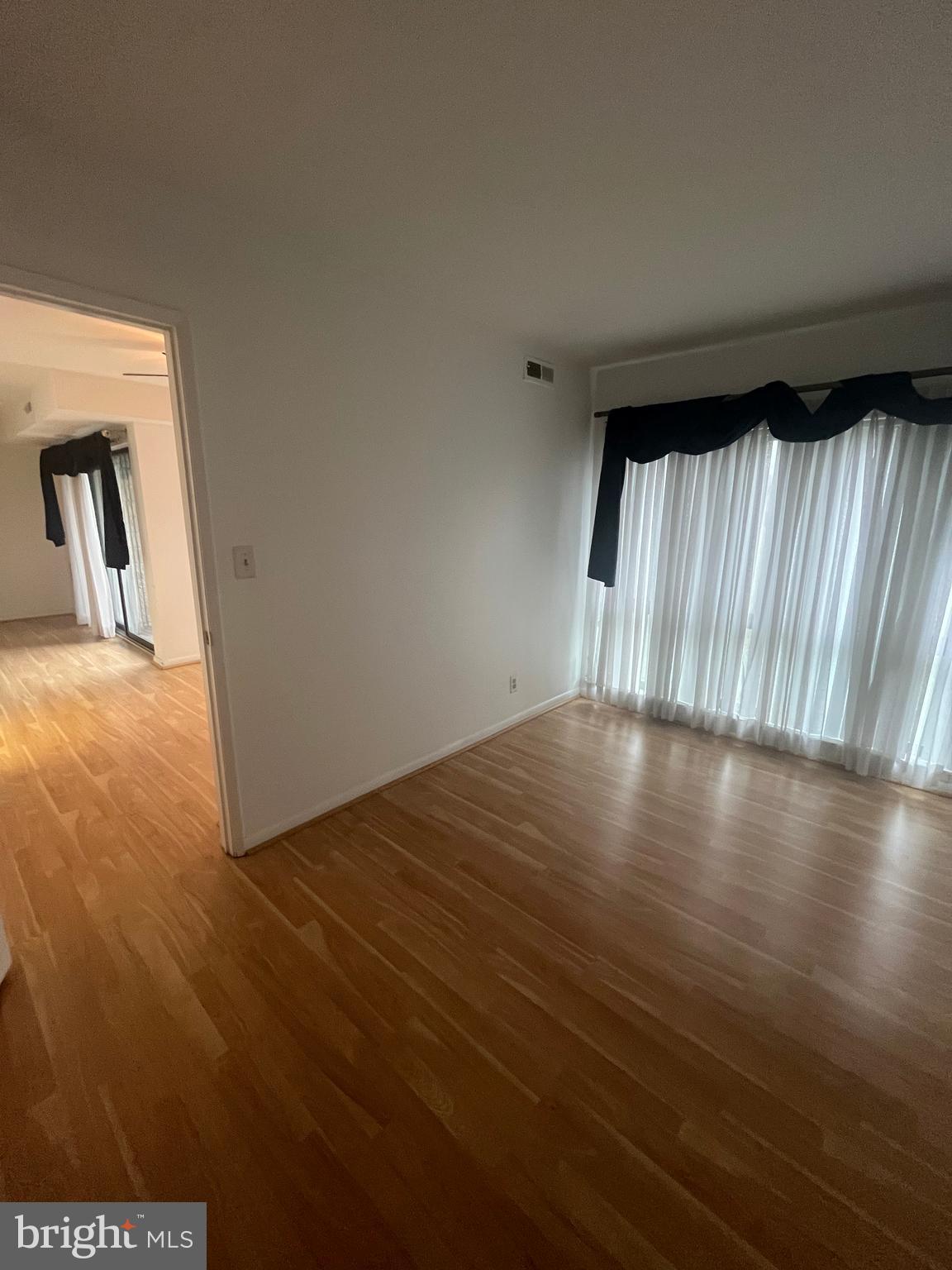 VILLAGE OF LONG REACH - Residential