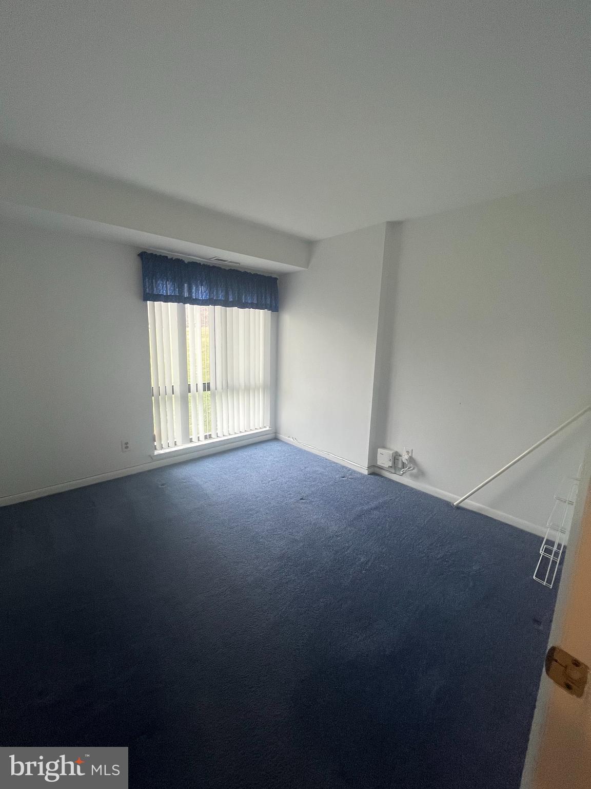 VILLAGE OF LONG REACH - Residential