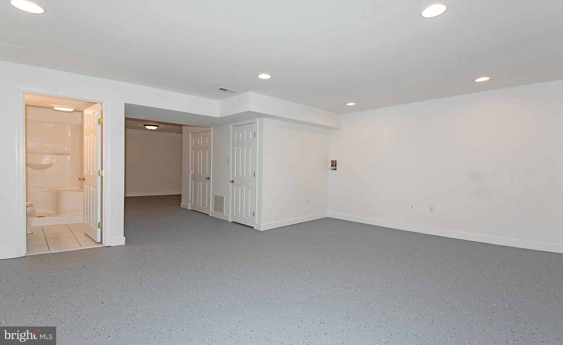 FERNDALE FARMS - Residential