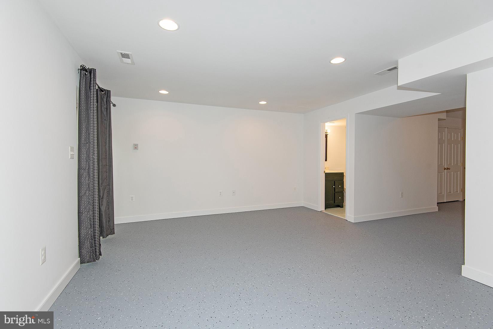 FERNDALE FARMS - Residential