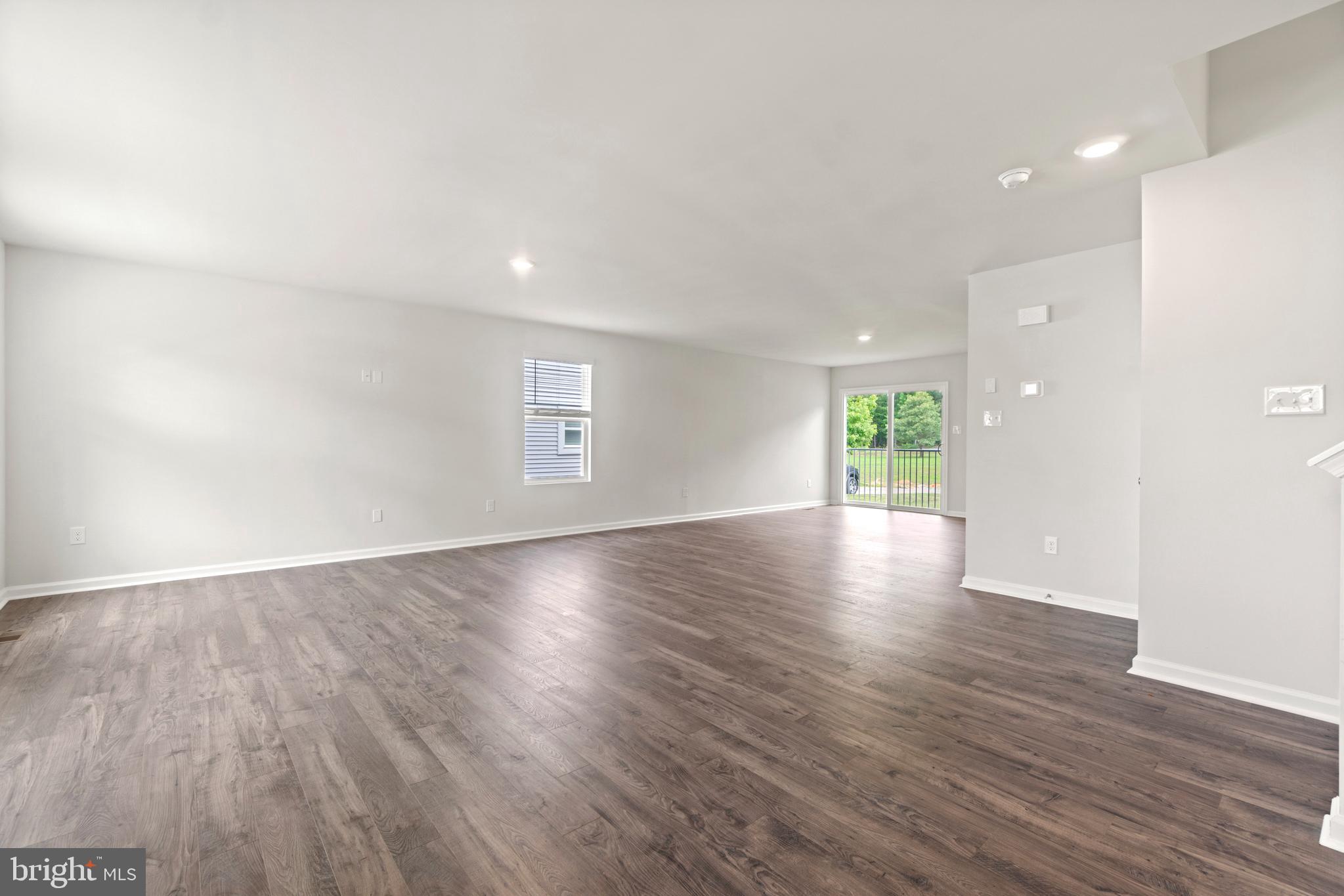 LADYSMITH VILLAGE - Residential