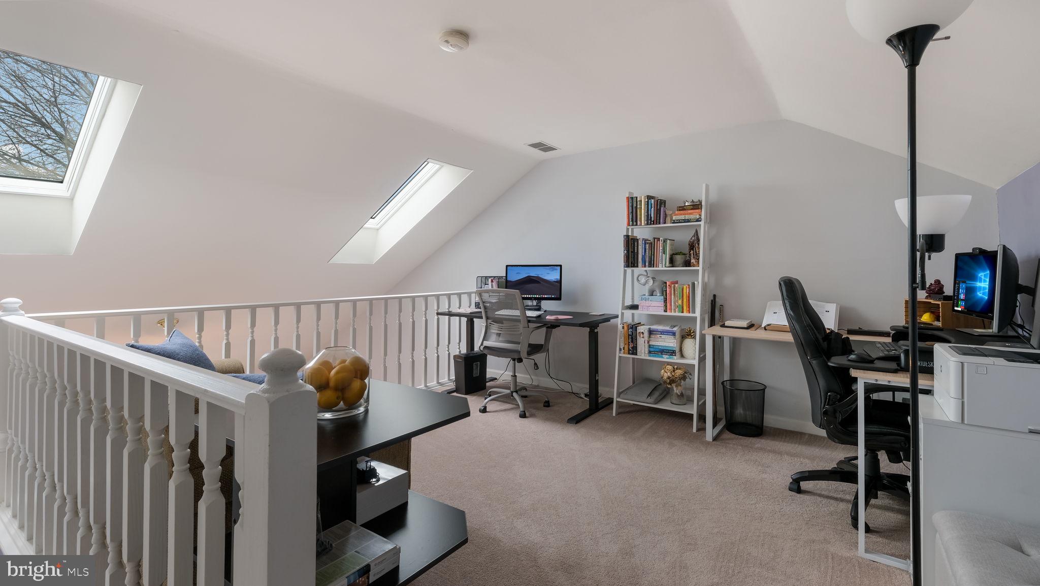 SAWYERS CREEK - Residential