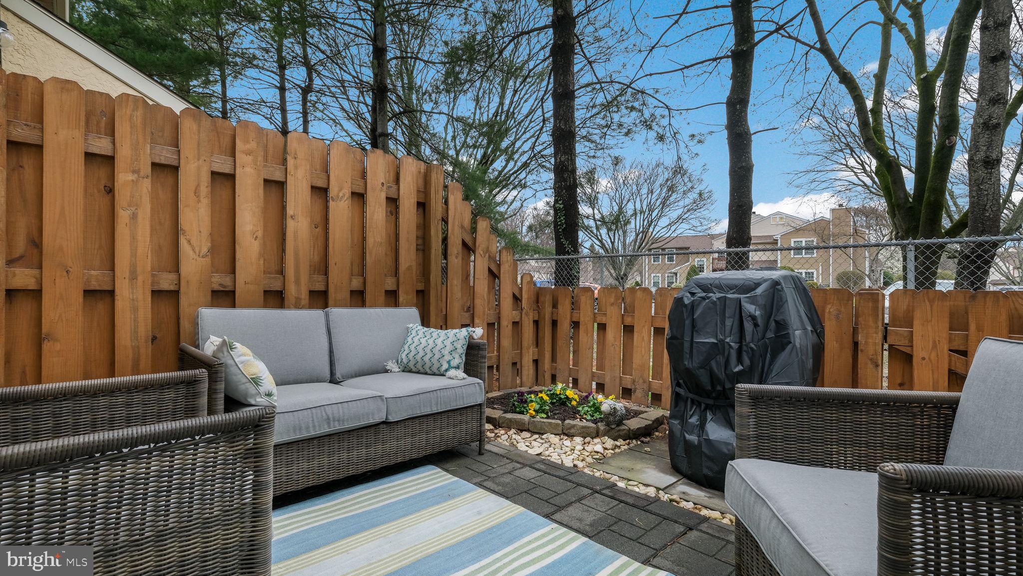 SAWYERS CREEK - Residential