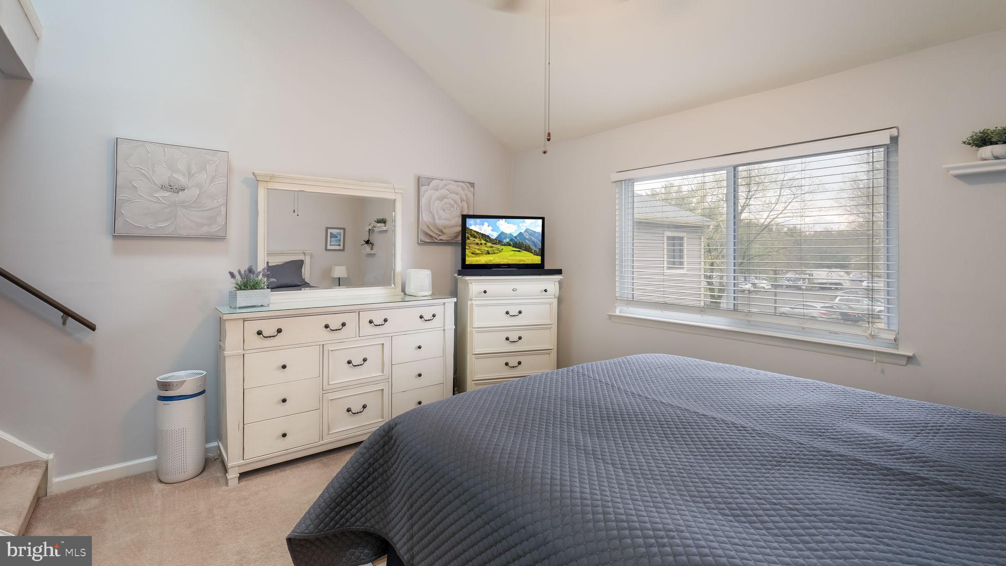 SAWYERS CREEK - Residential