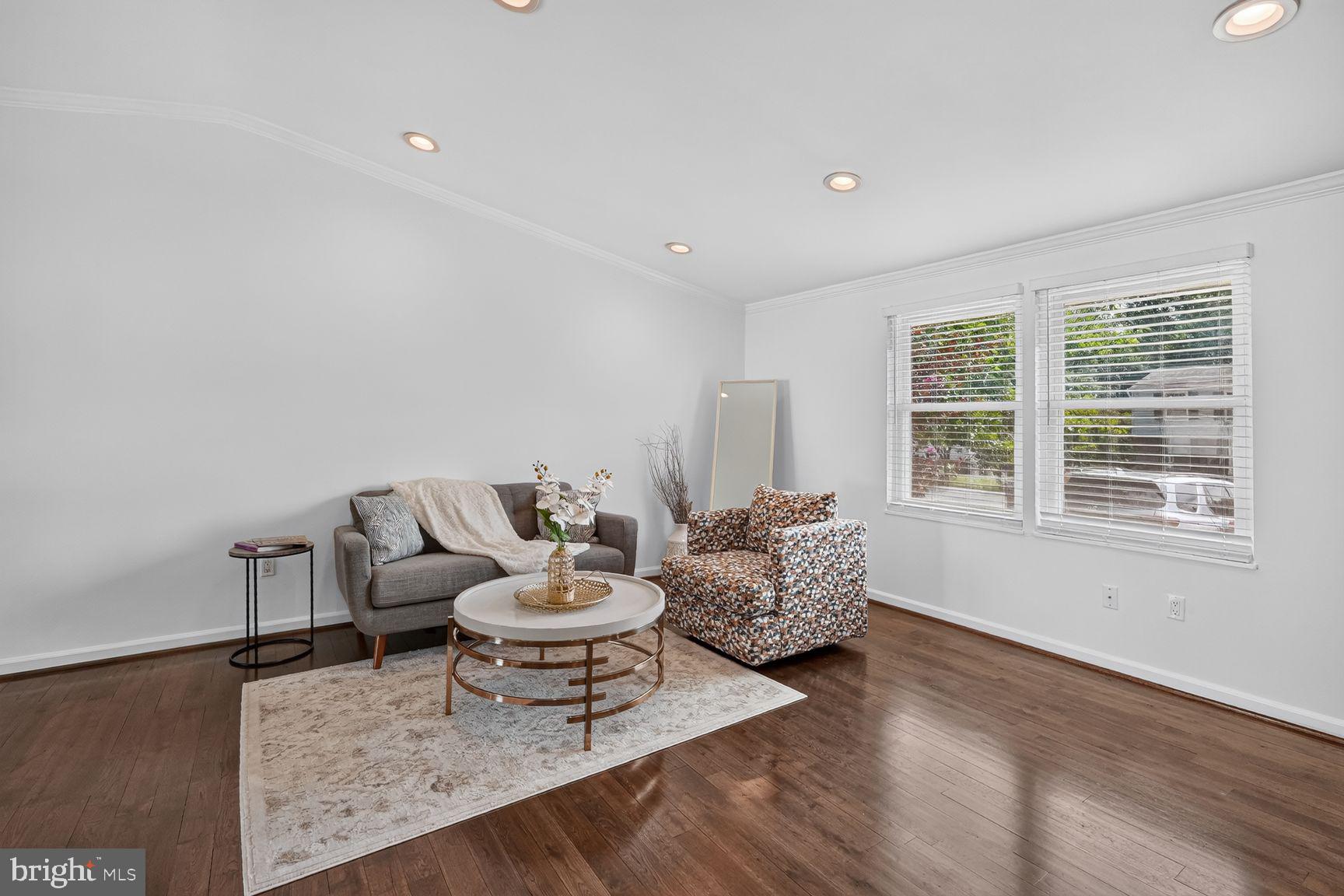 19200 SAINT JOHNSBURY LANE