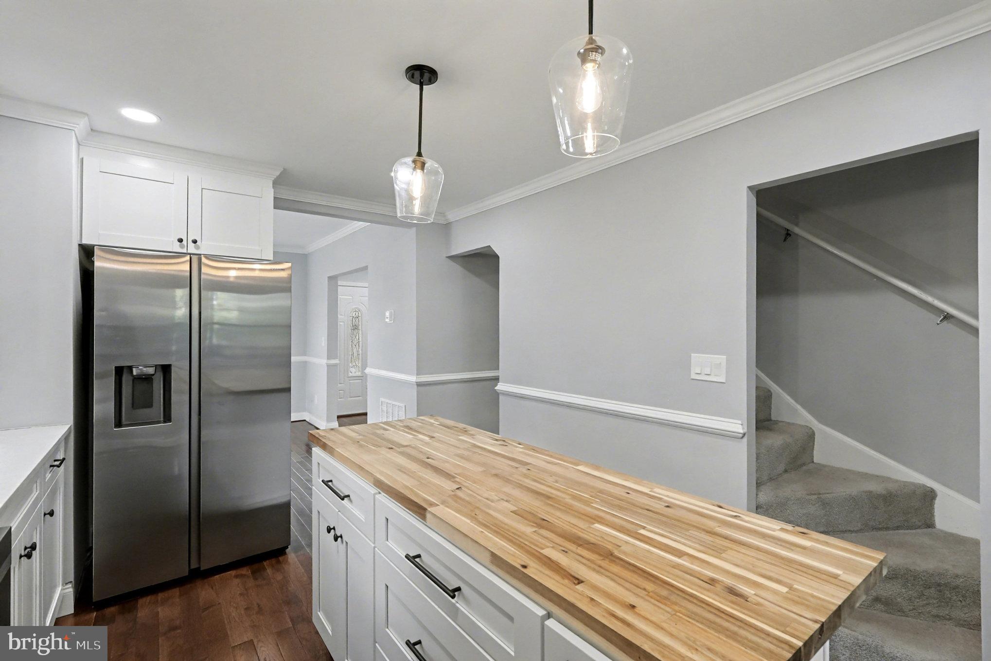 RIVERDALE PARK - Residential