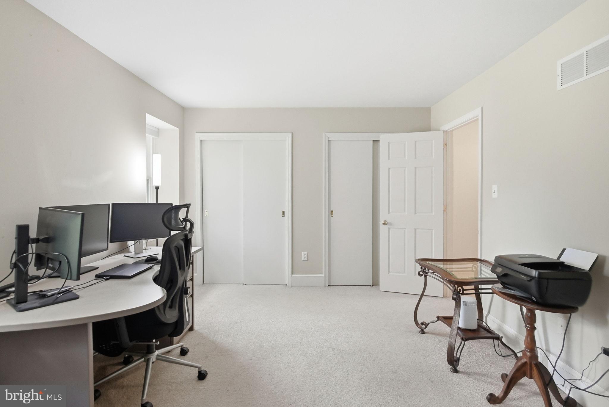 SEVEN SPRINGS - Residential