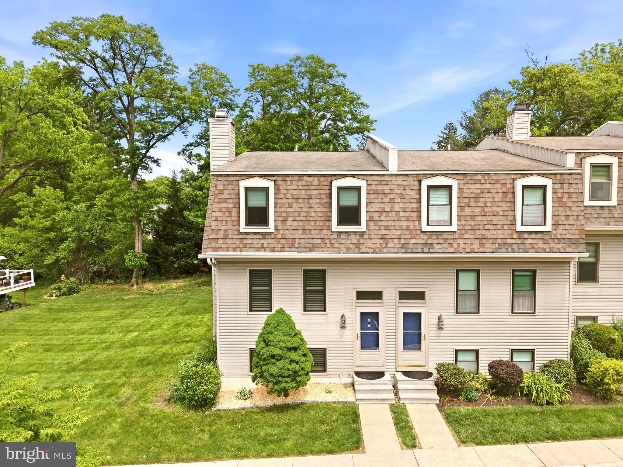 SEVEN SPRINGS - Residential
