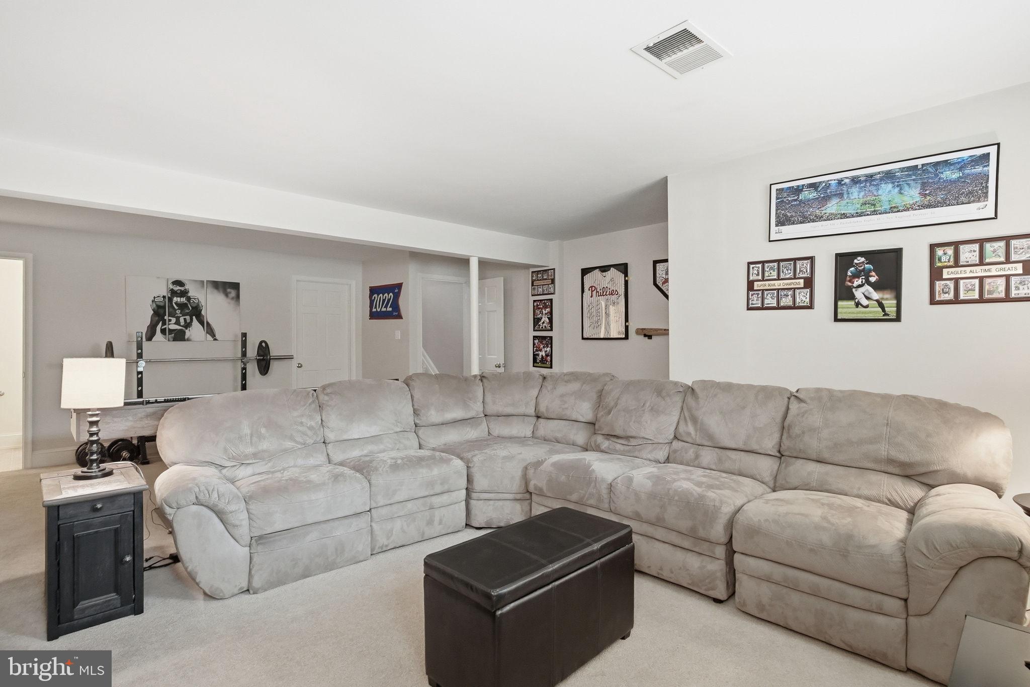 SEVEN SPRINGS - Residential