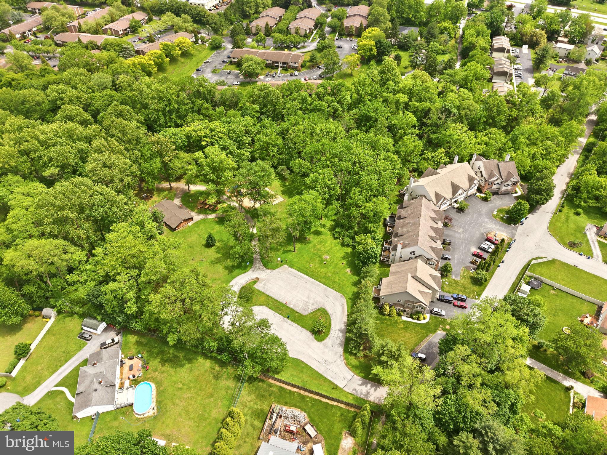 SEVEN SPRINGS - Residential