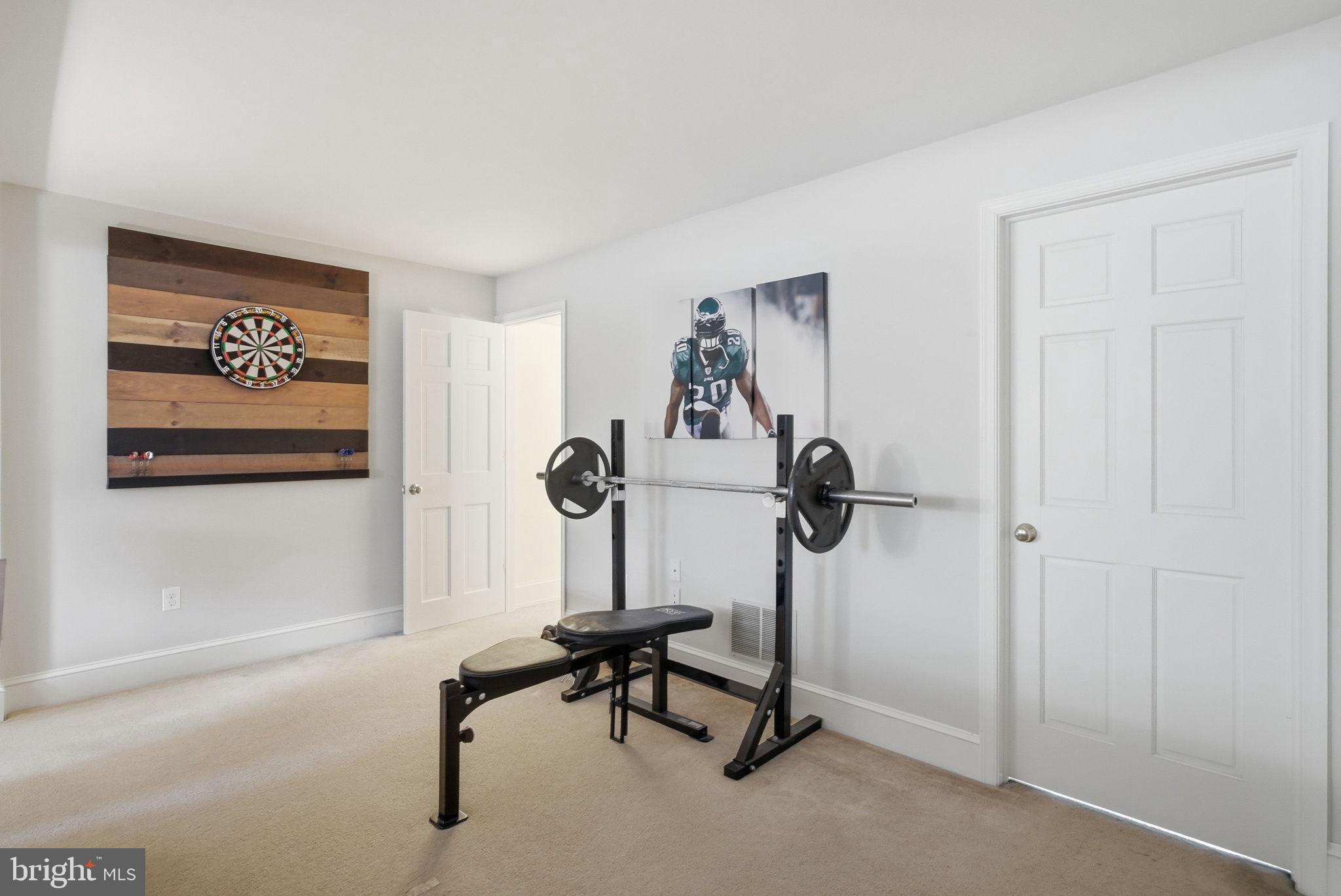 SEVEN SPRINGS - Residential