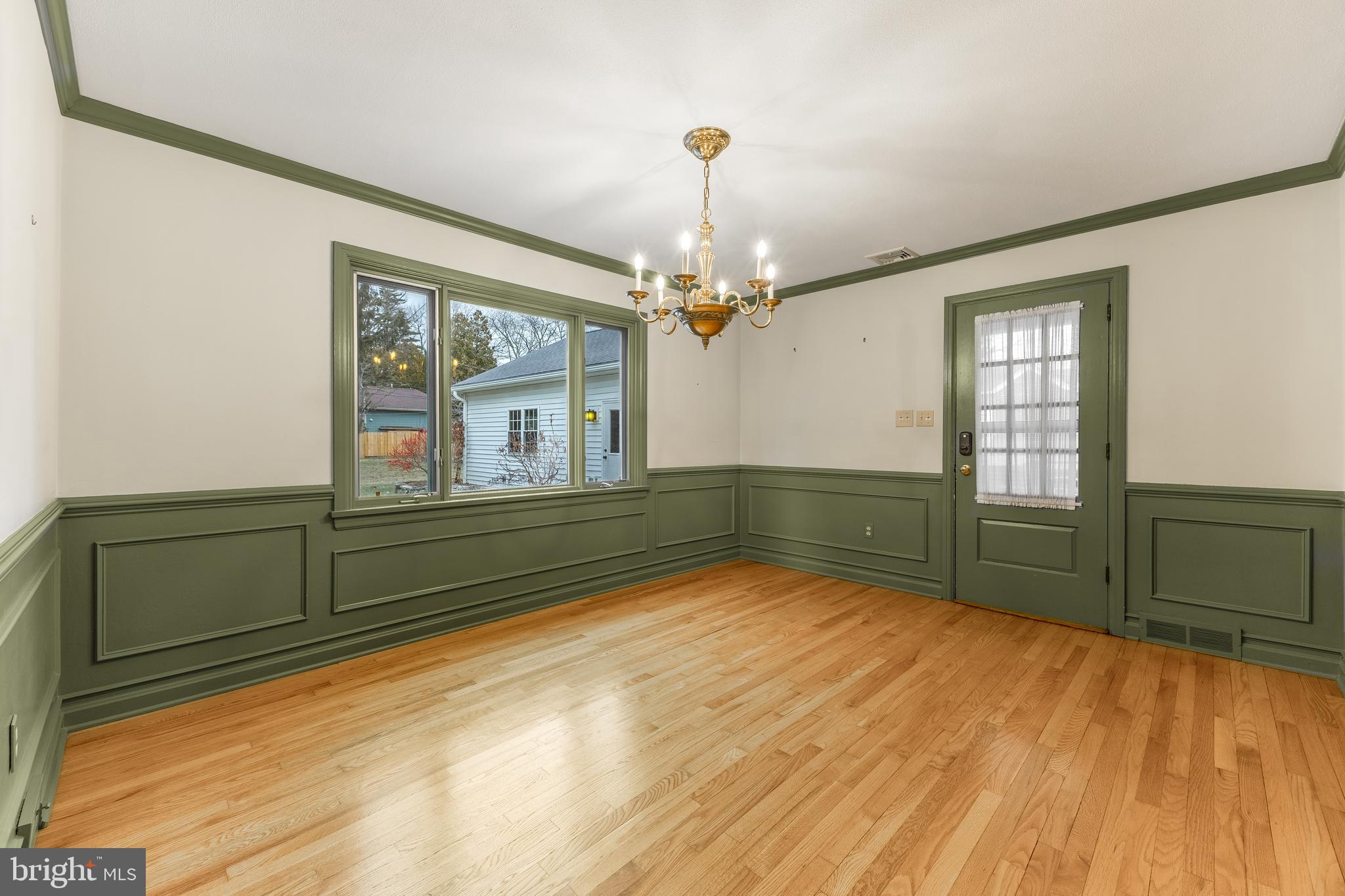 COLLEGE HEIGHTS - Residential