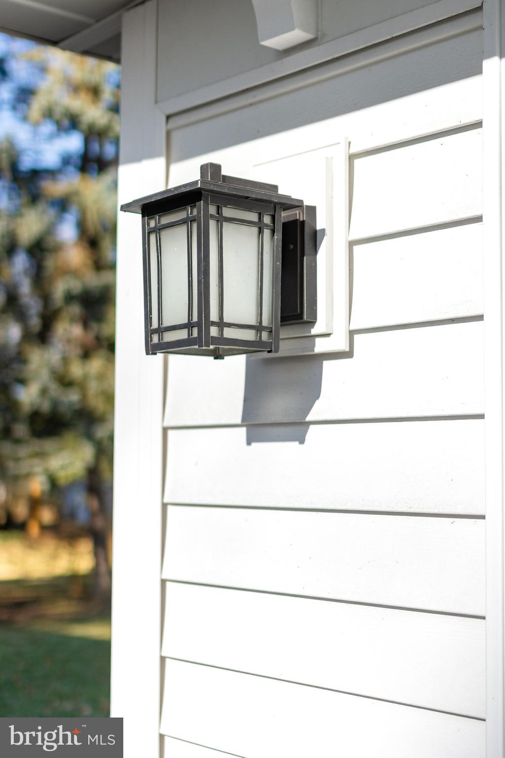 COLLEGE HEIGHTS - Residential