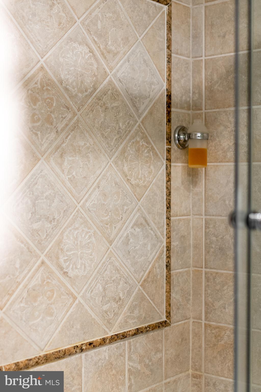 COLLEGE HEIGHTS - Residential