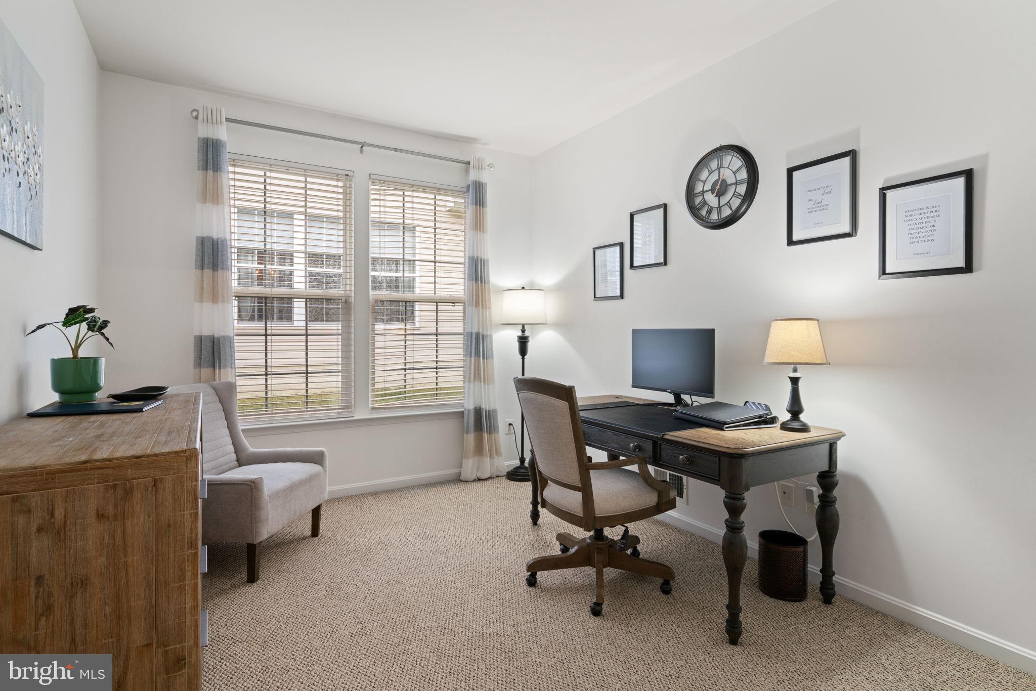 FOUR SEASONS IN HISTORIC VIRGINIA - Residential