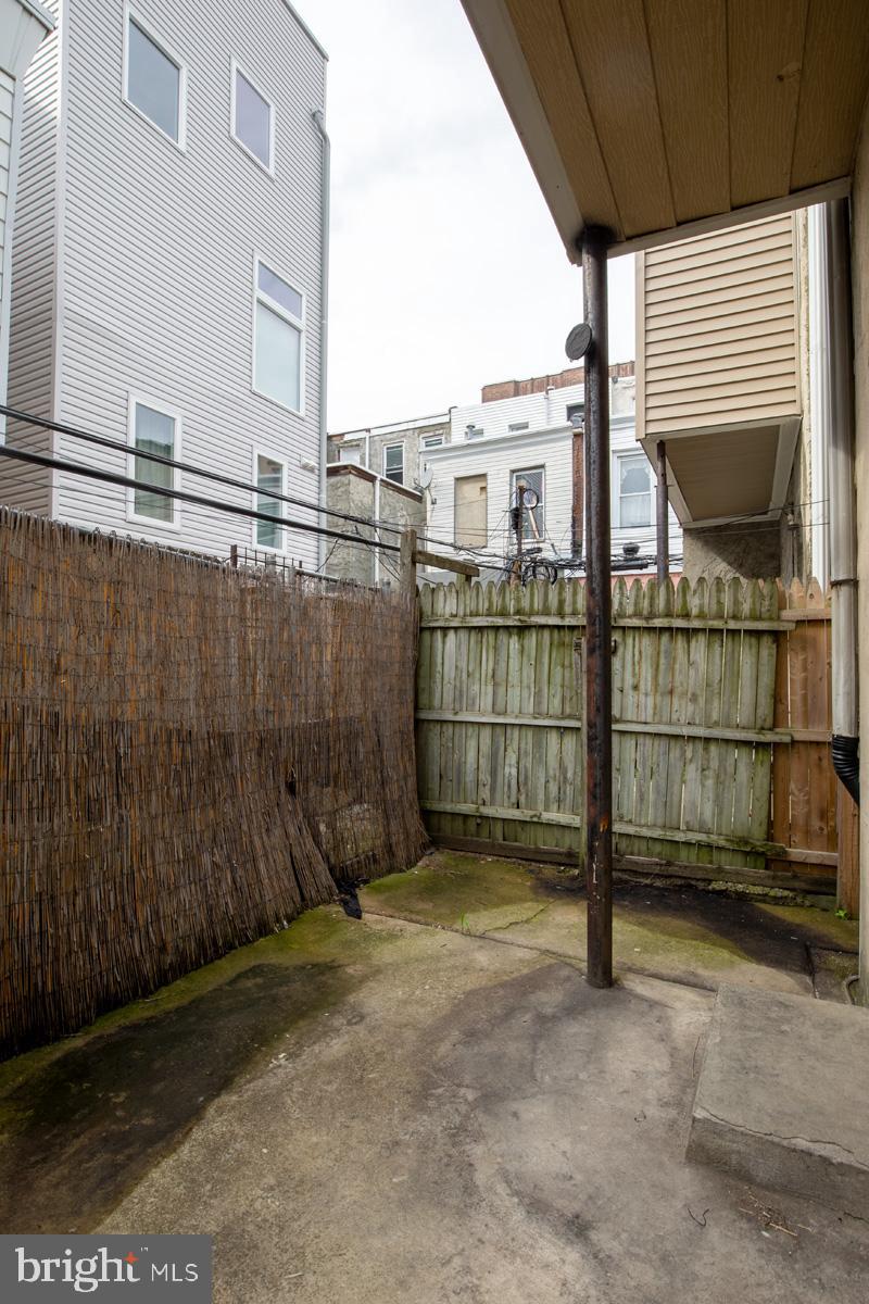 POINT BREEZE - Residential Lease